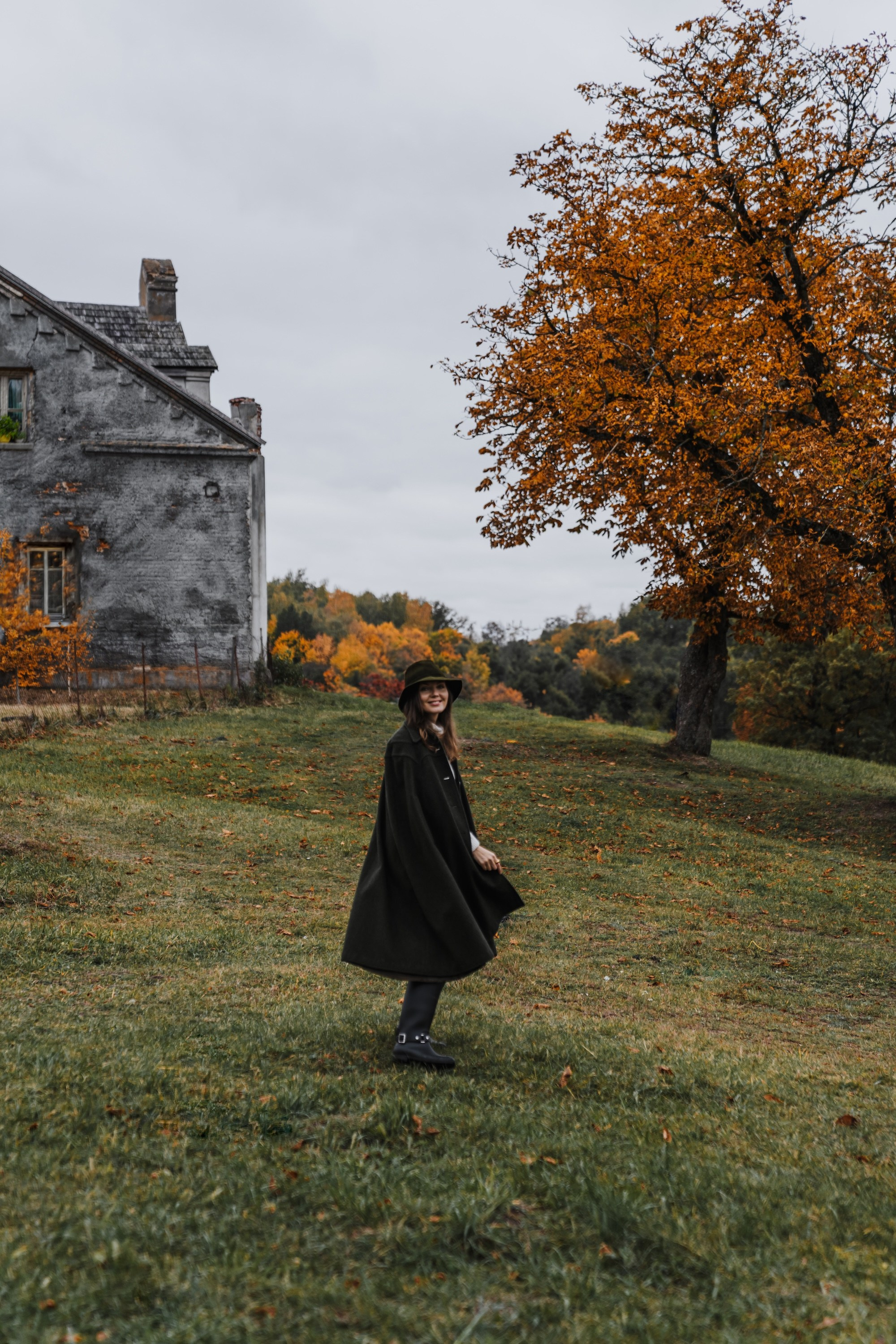 Юля. Осень, в британском стиле, Минск. Olga Modjaro