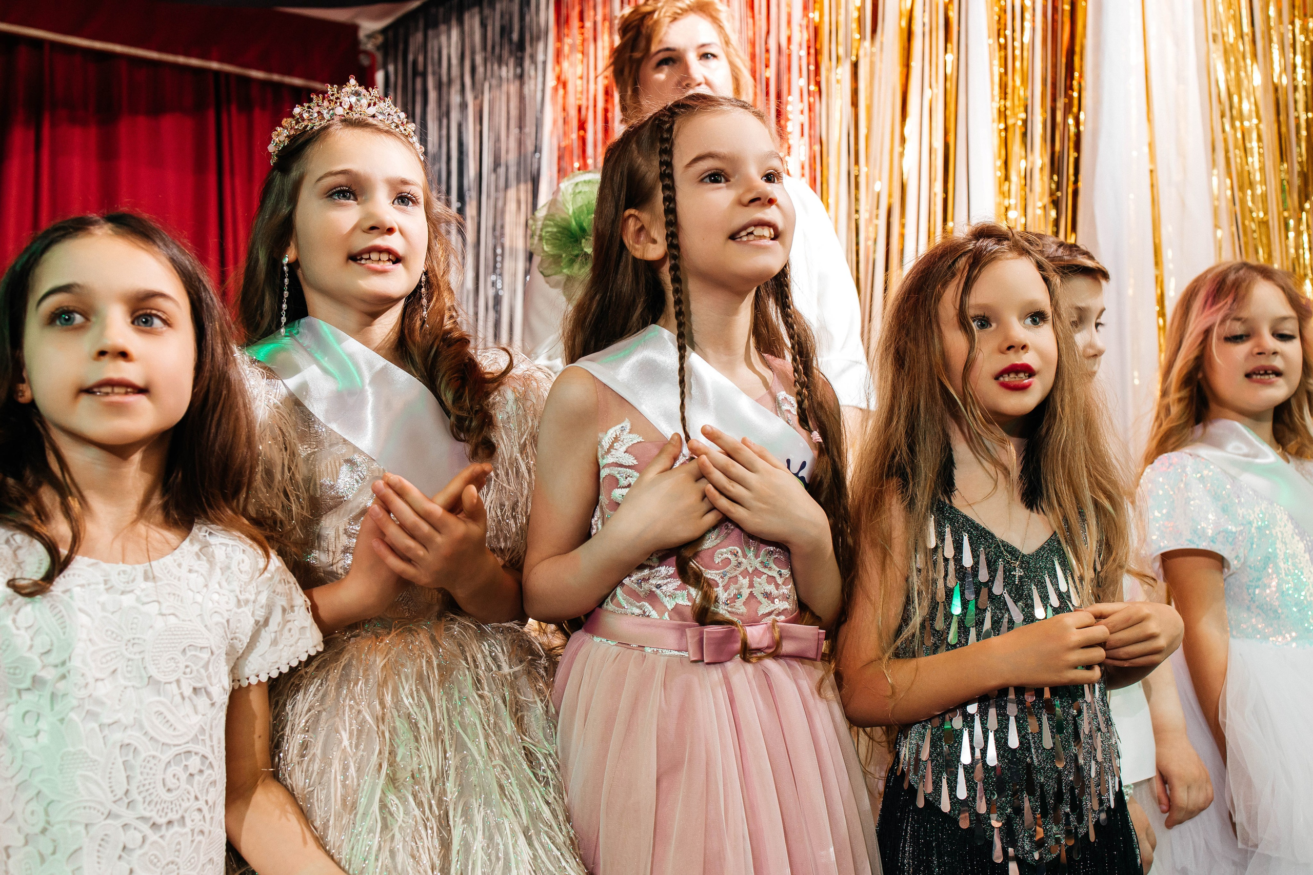 Выпускной в ЛИМПИК. Фотограф в Санкт-Петербурге Виктория Безверхая