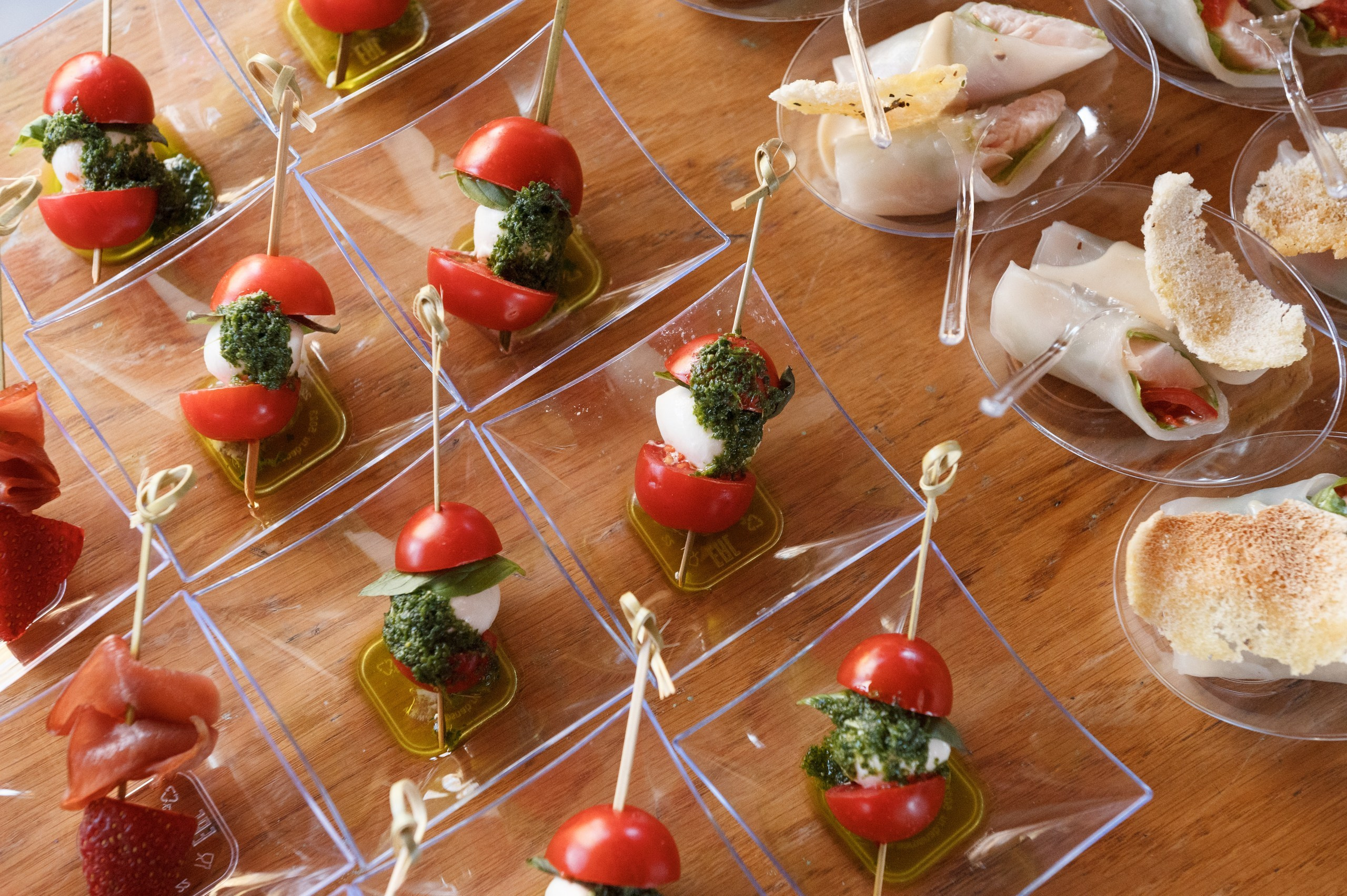 Свадьба в ресторане Берег в Москве. Праздничное агентство ПИОН