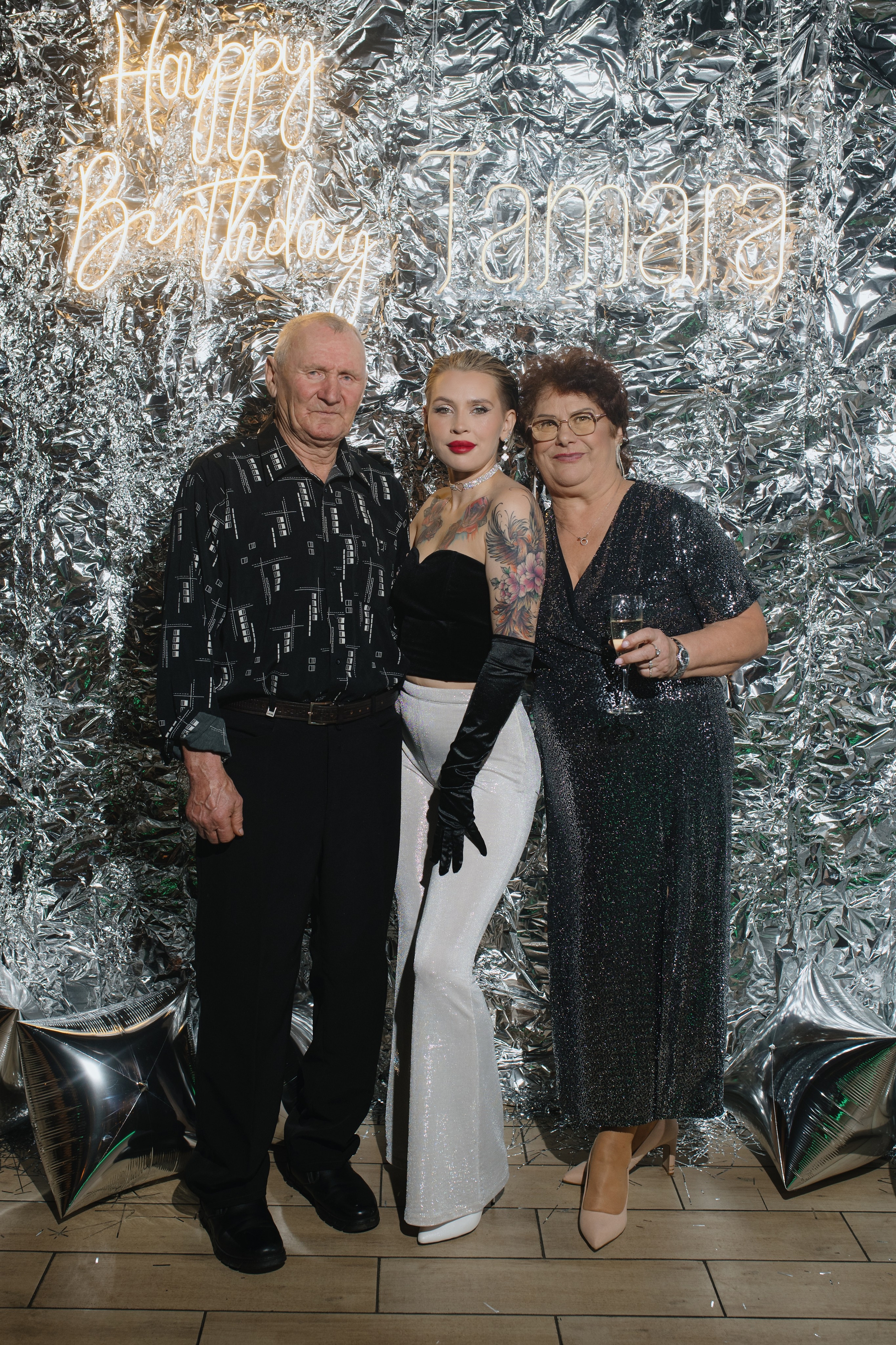 День рождения Томы — Let`s Talk Bar. Свадебный фотограф Екатеринбург/Челябинск — Любовь Волохова