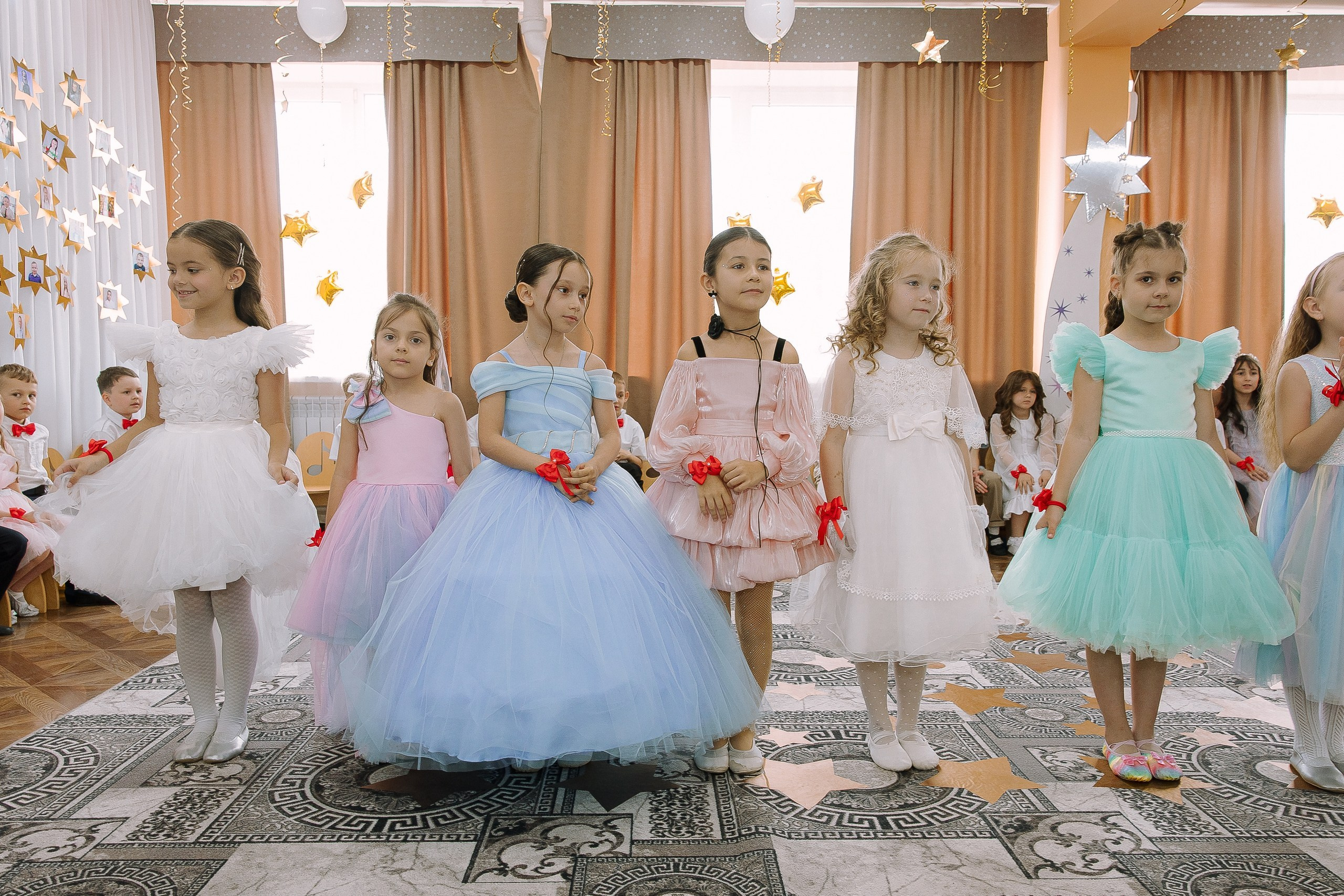 Выпускной в ДС 26. Выпускные альбомы Натальи Бутко: Новороссийск, Анапа, Геленджик