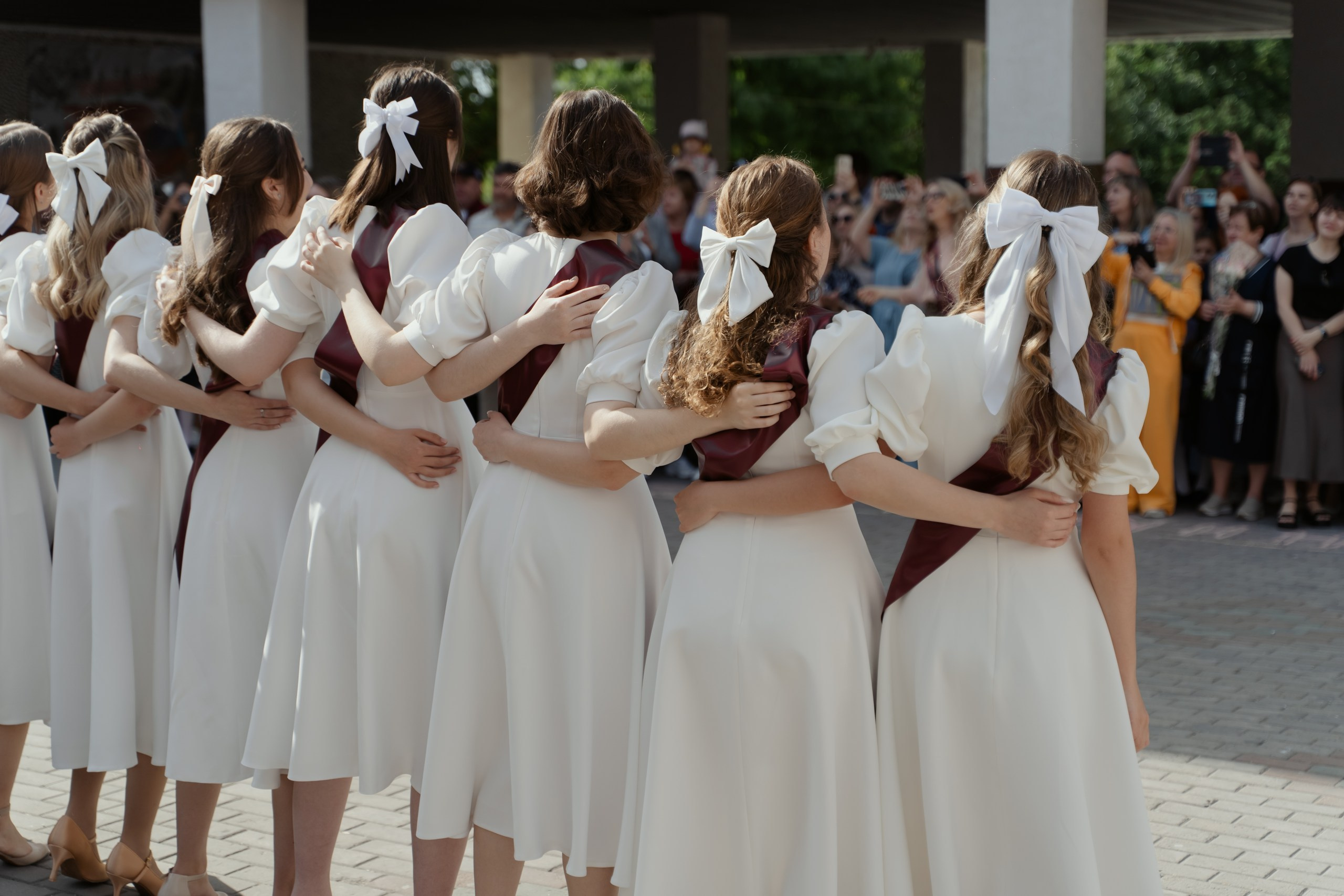 9 класс 33 школа. Выпускные альбомы Натальи Бутко: Новороссийск, Анапа, Геленджик