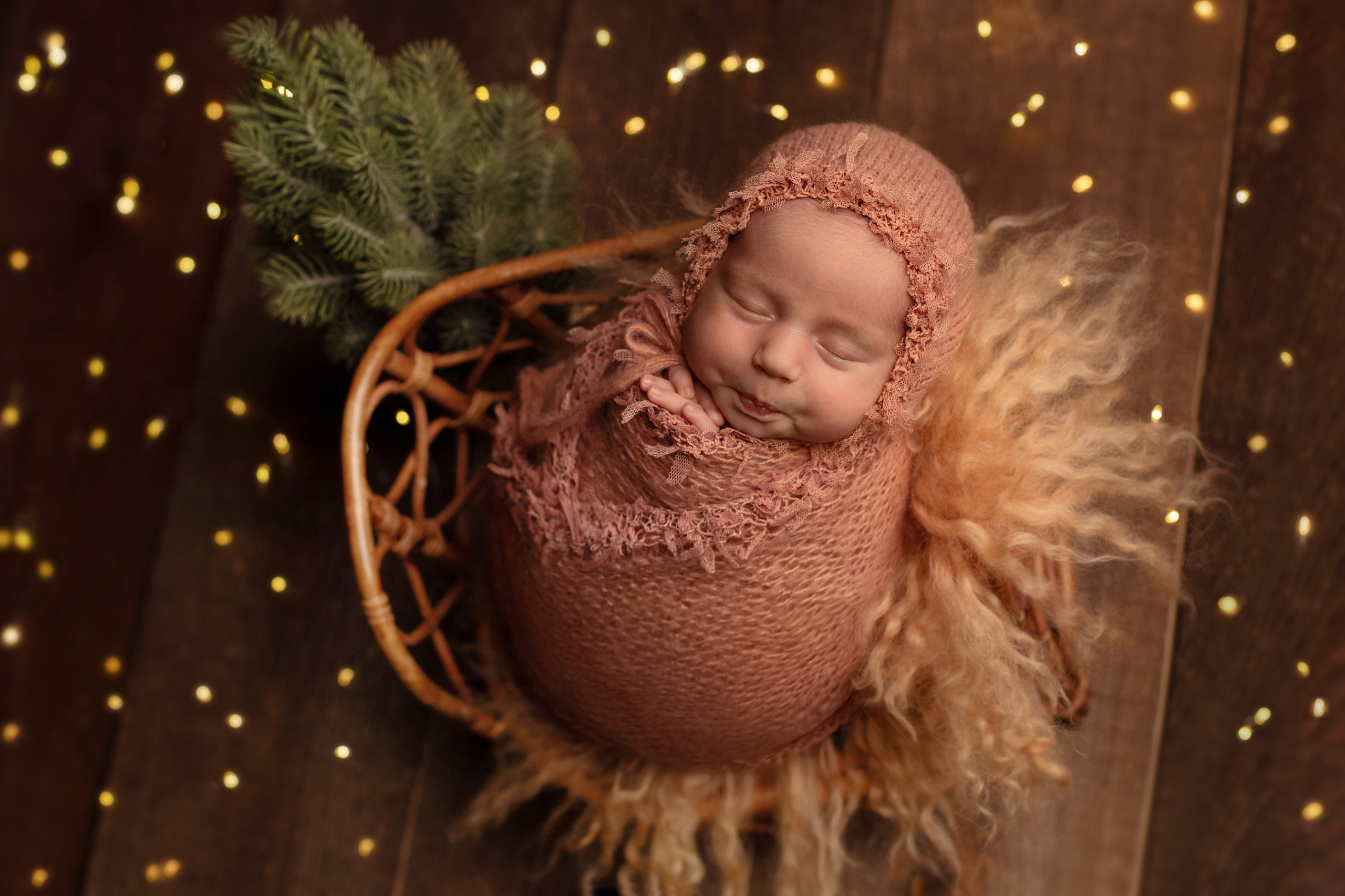 Новорожденные малыши. Фотограф Елена Зуйкова