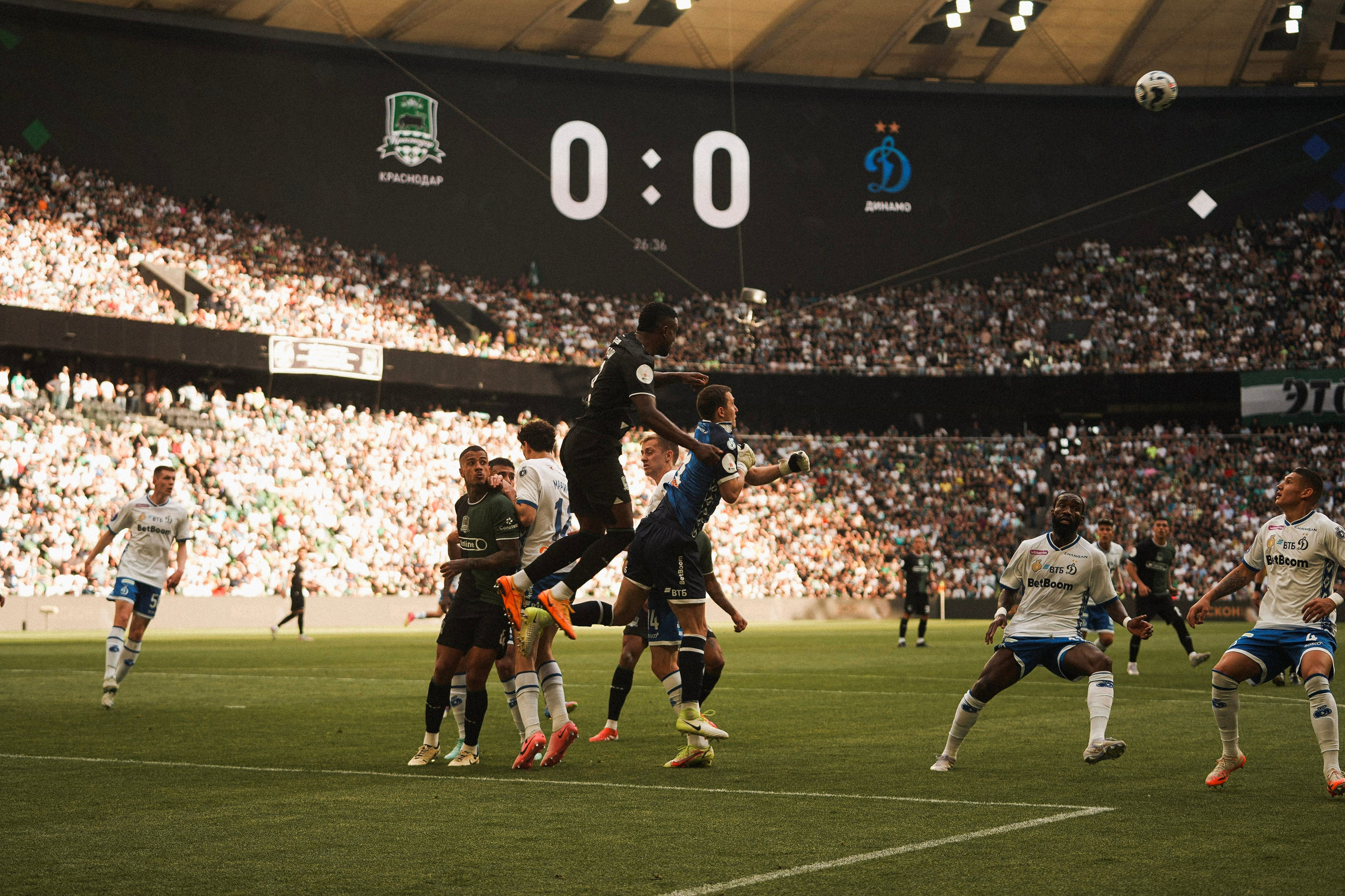 Футбольный матч Краснодар-Динамо. Фотограф с психологическим образованием