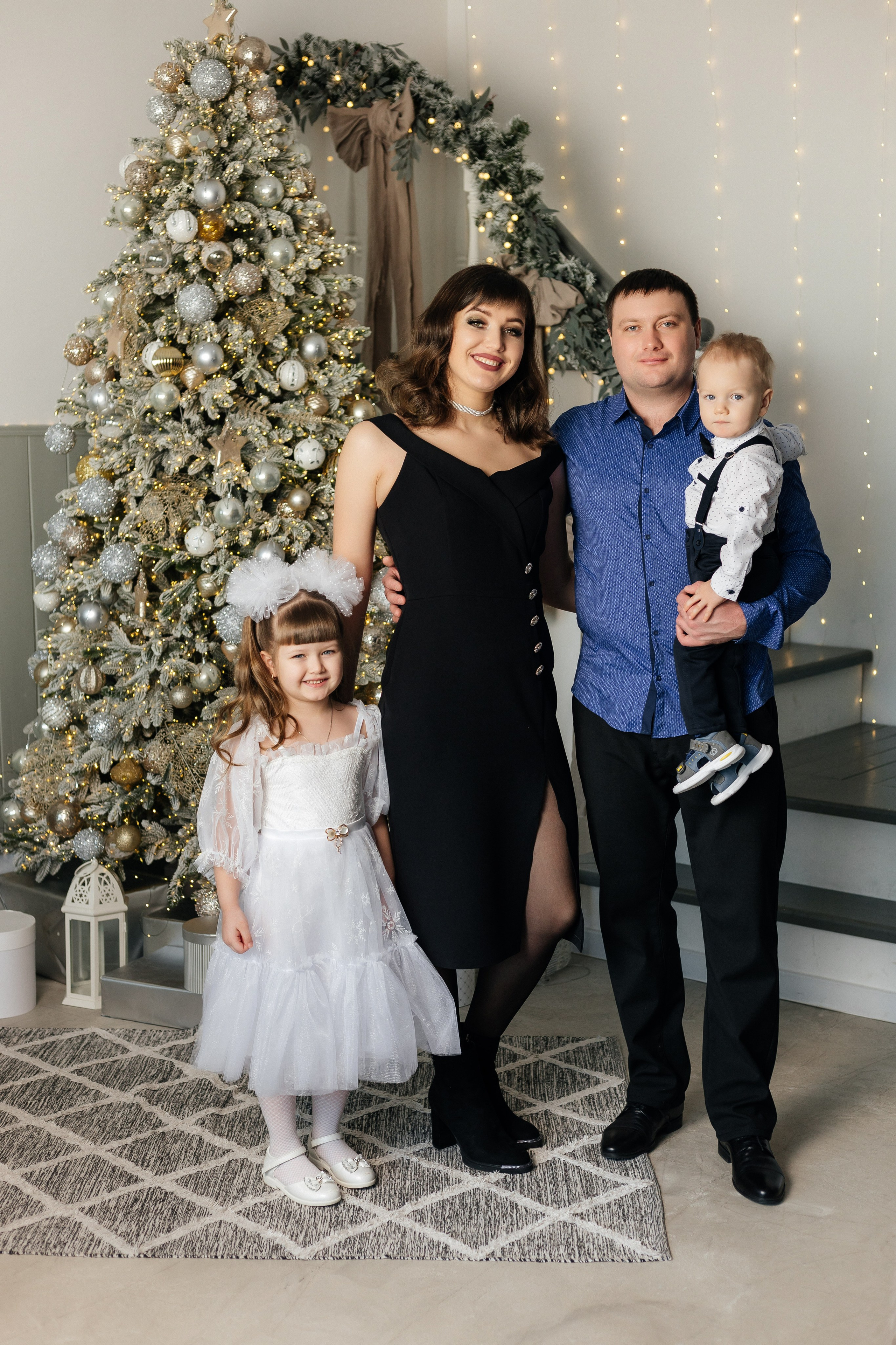 Семья Юлии (новогодняя). Свадебный и Семейный фотограф Свекрова Ольга