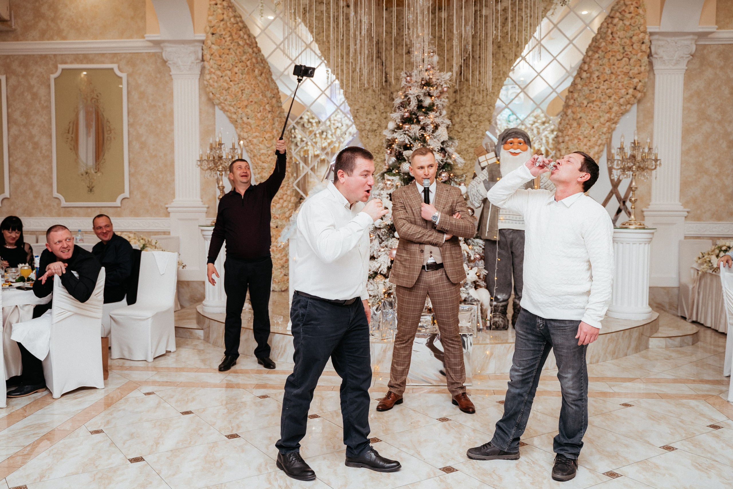 Новый год (РЭС). Свадебный фотограф в Симферополе