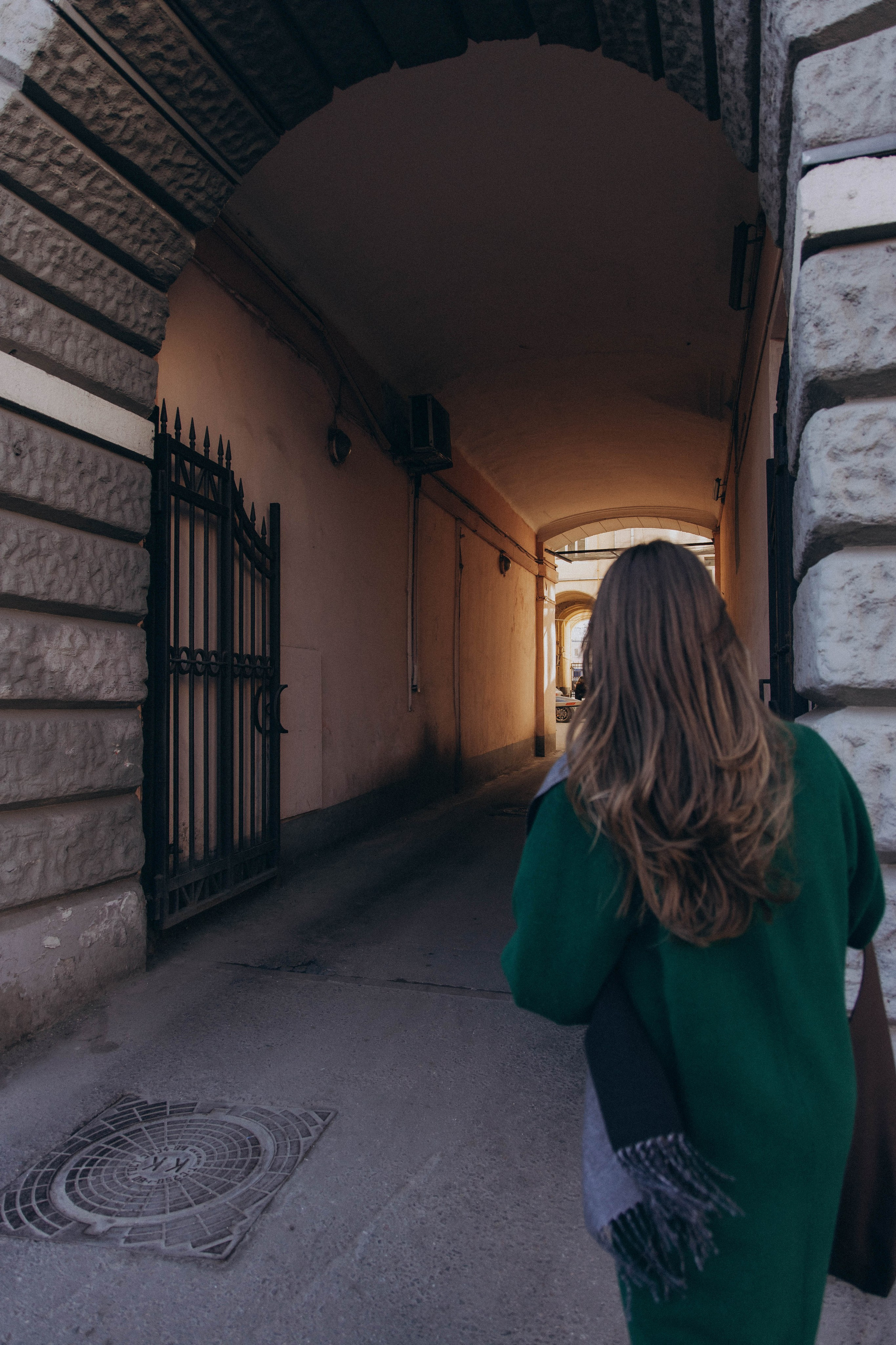 Мария прогулка в центре. Фотограф lifestylе в Москве Пшеничная Анастасия