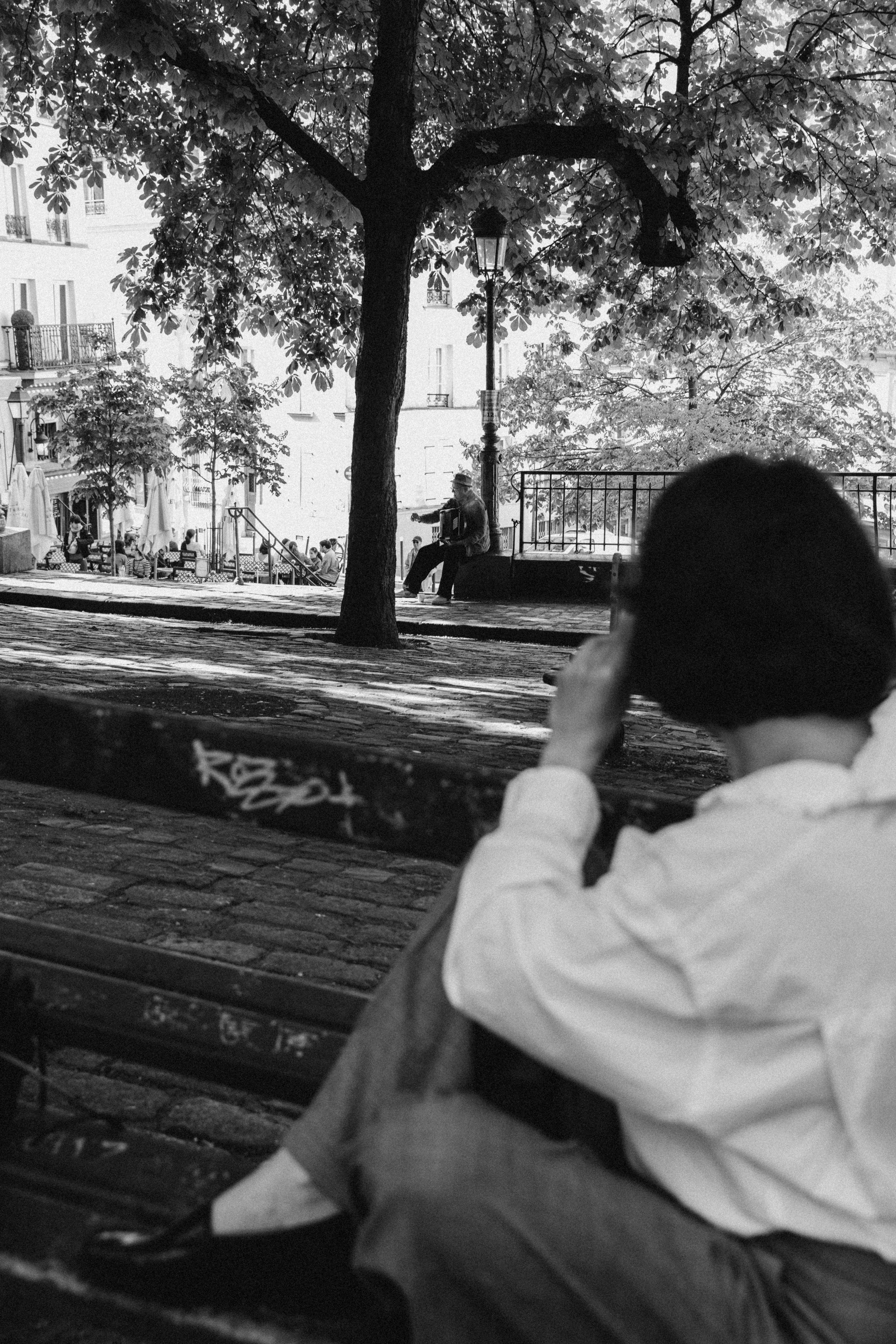 Authentic Montmartre. Photographer in Paris