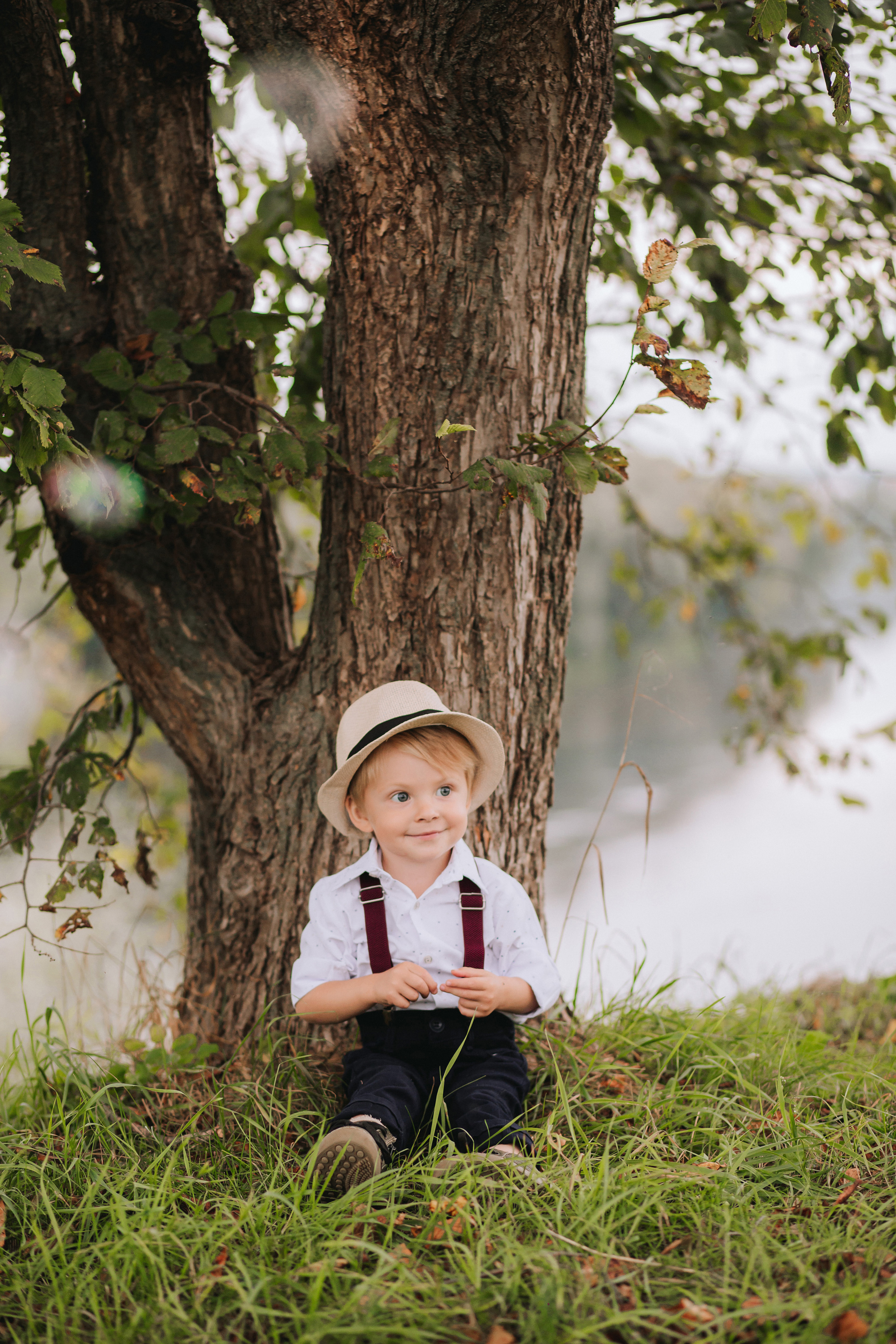 Прогулка на берегу реки. Профессиональная видео и фото съёмка в Калуге и области