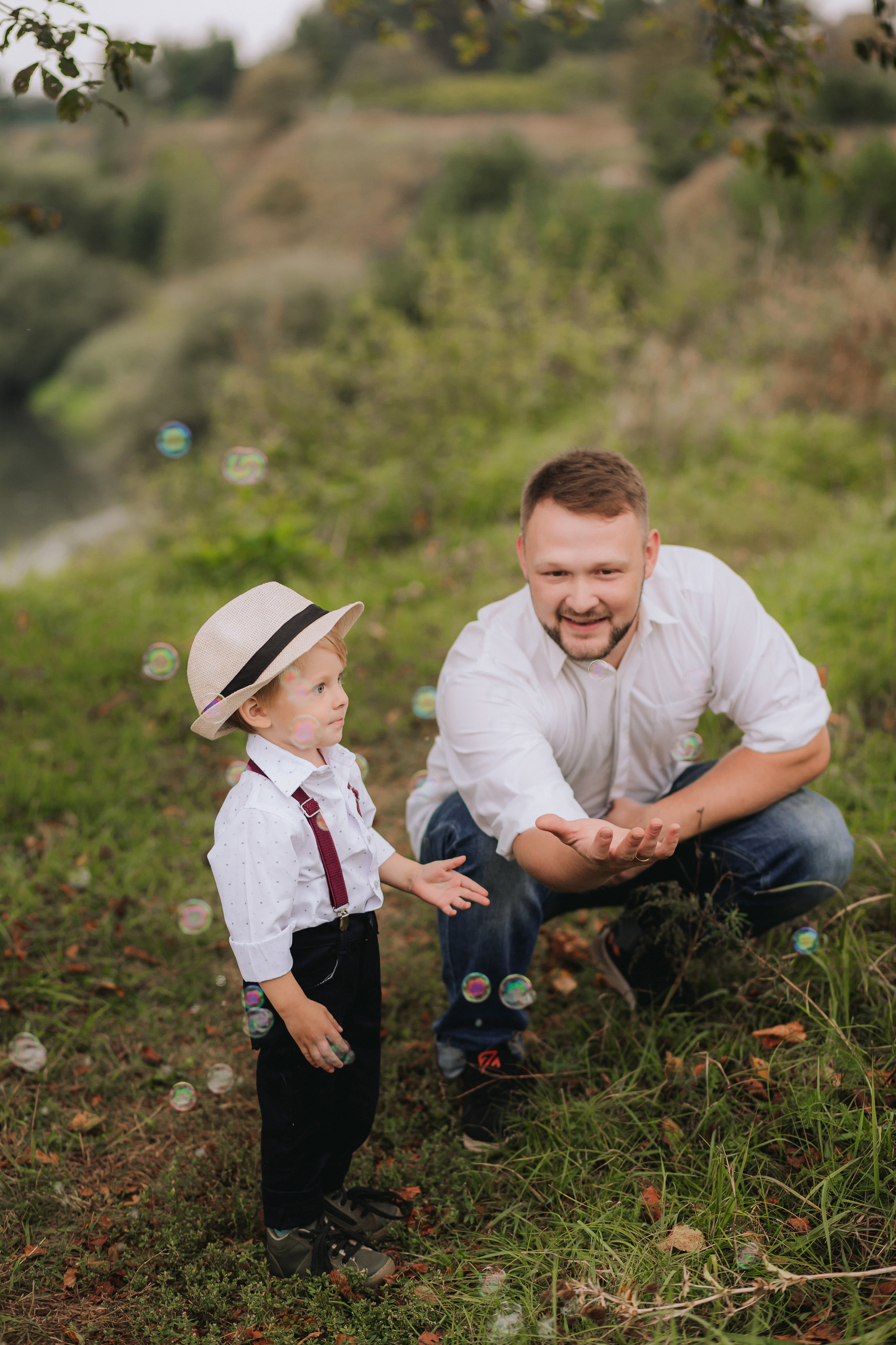 Прогулка на берегу реки. Профессиональная видео и фото съёмка в Калуге и области