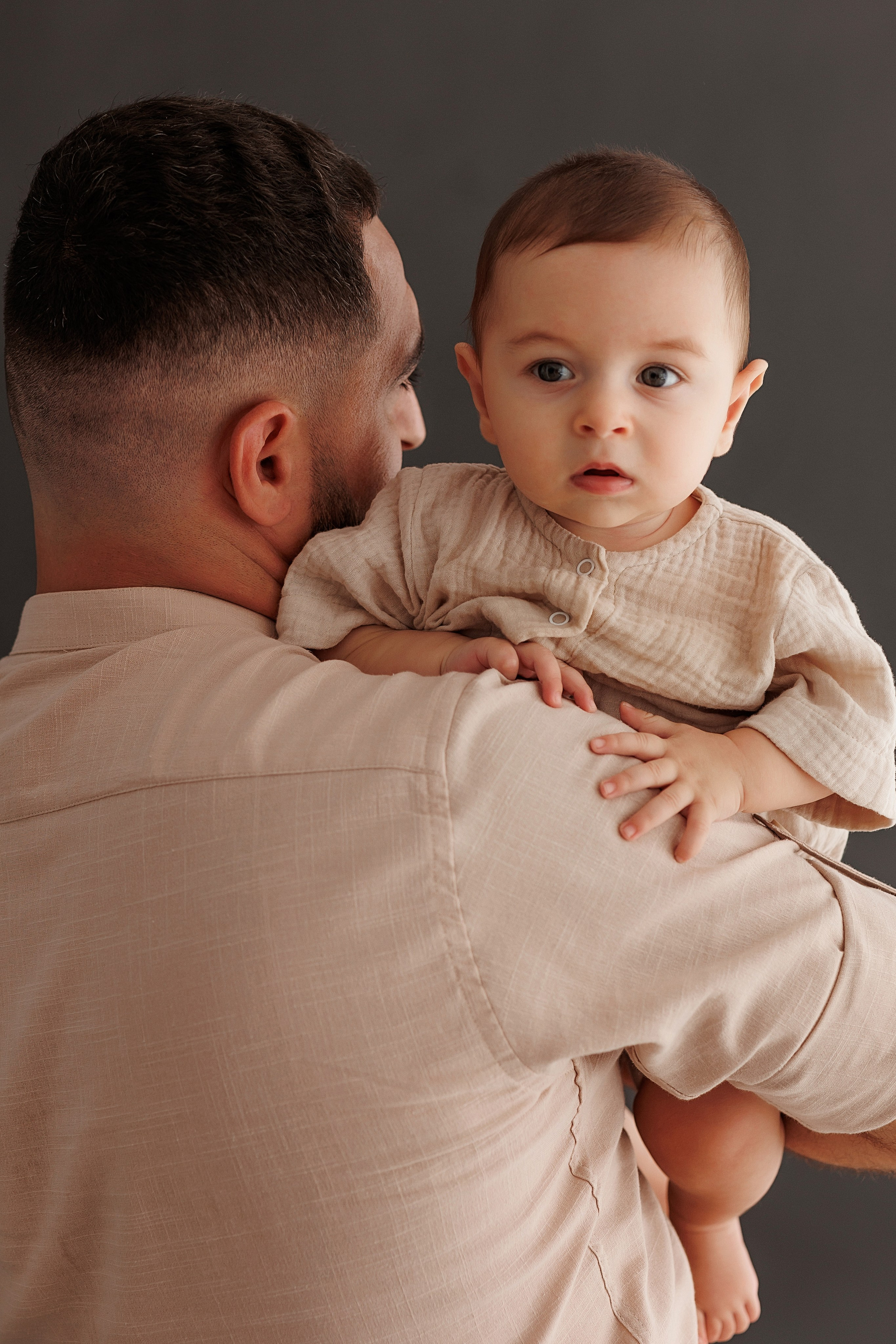 Семейная съемка с малышом. Фотограф новорожденных в Сочи Екатерина Вялова