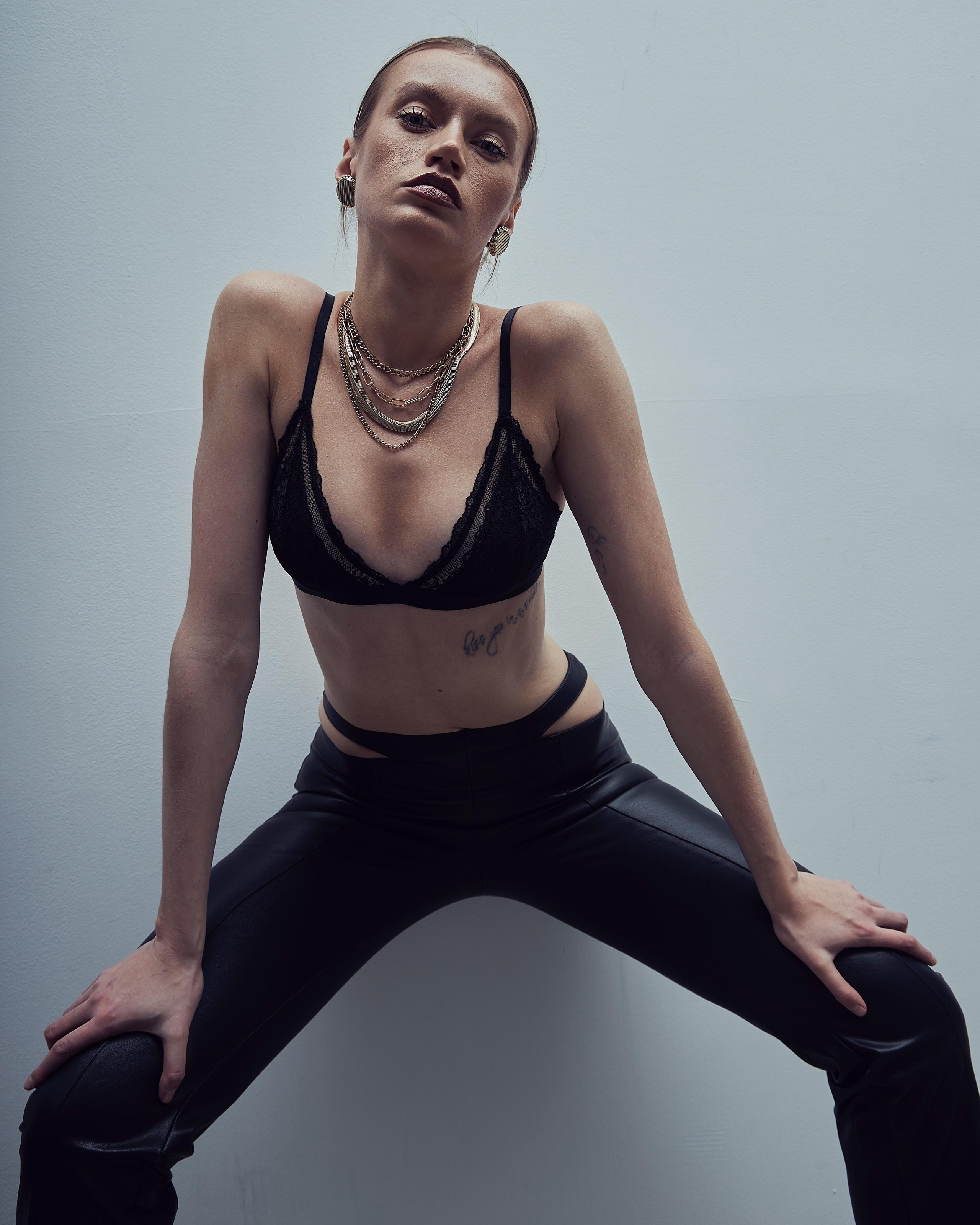 COMMERCIAL. Коммерческий фотограф в Москве