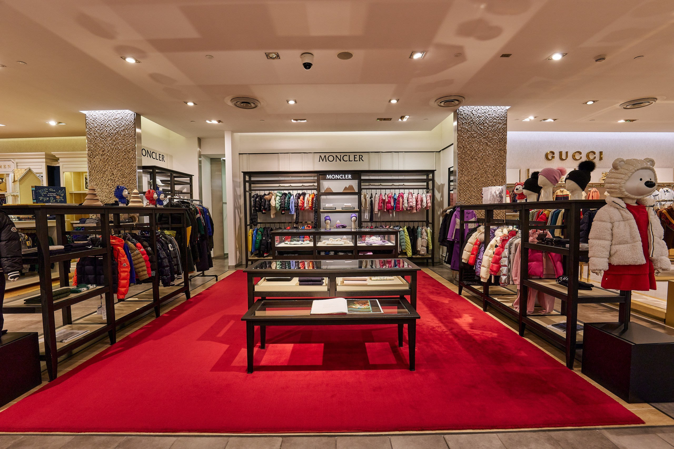 Интерьер. Fashion and advertising photographer