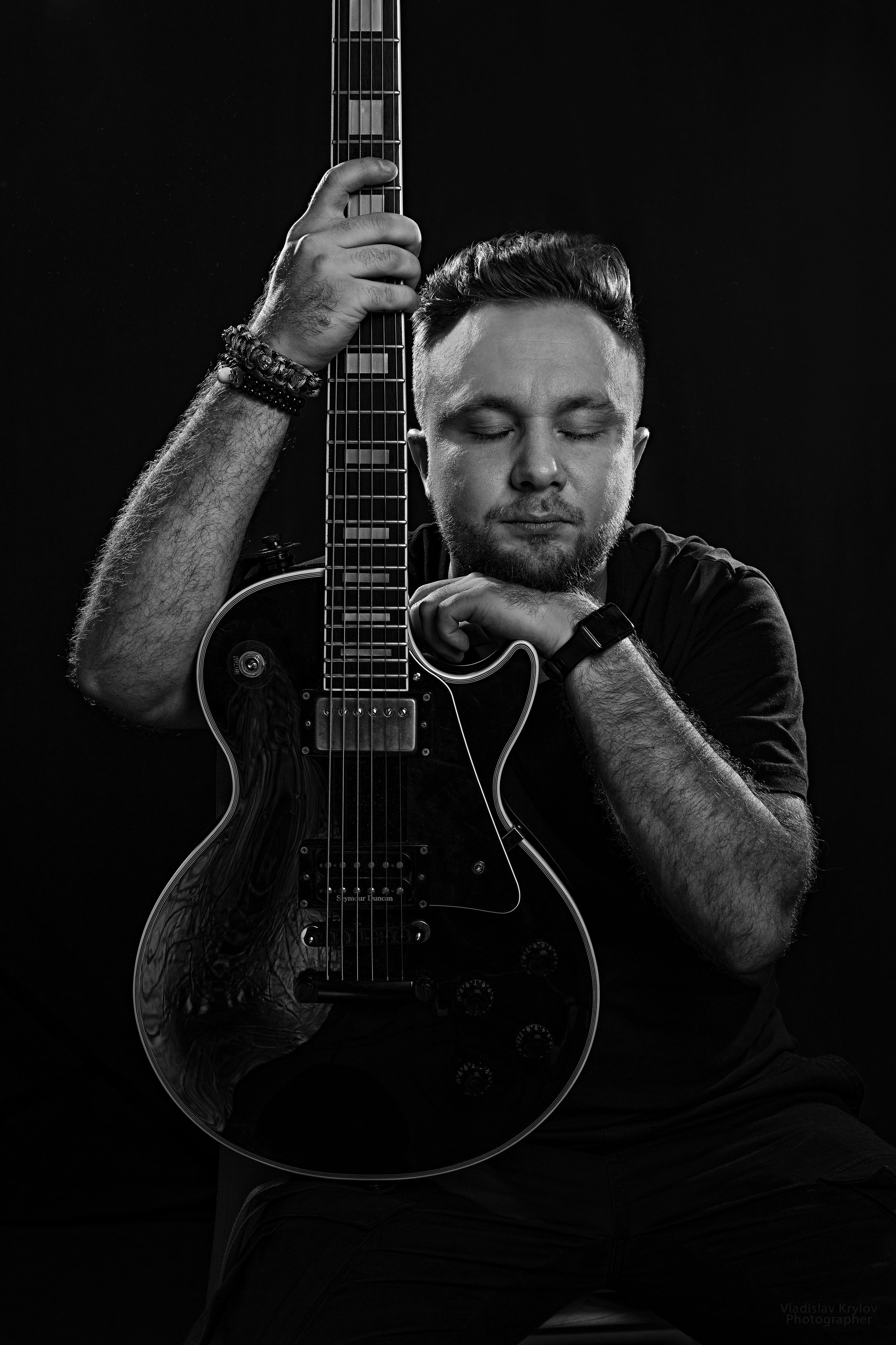 Обложки и Постеры. Профессиональный фотограф в Воронеже Владислав Крылов