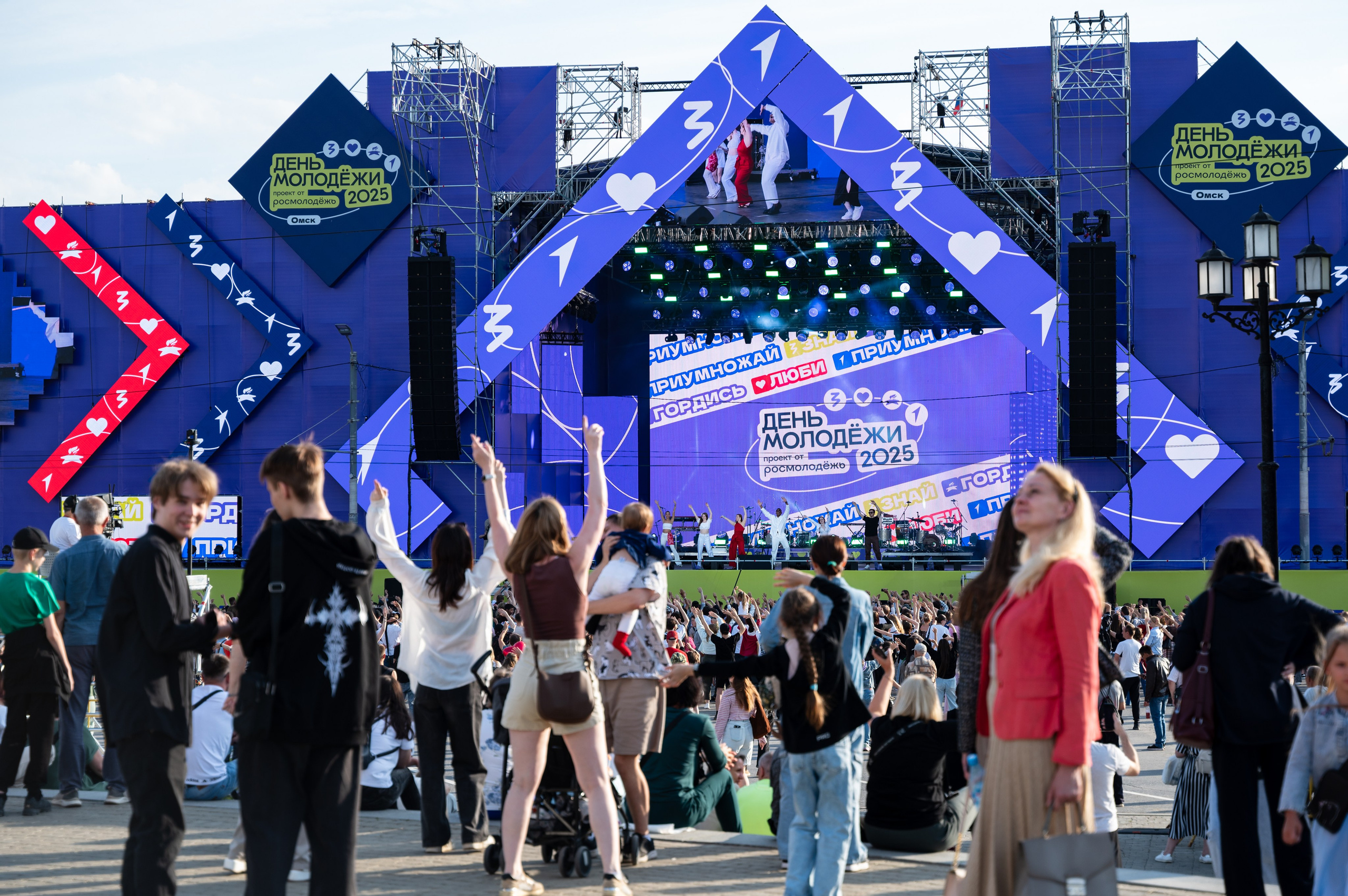 Код молодежи | 27.06.2025. Фотограф в Омске Елизавета Кириллова