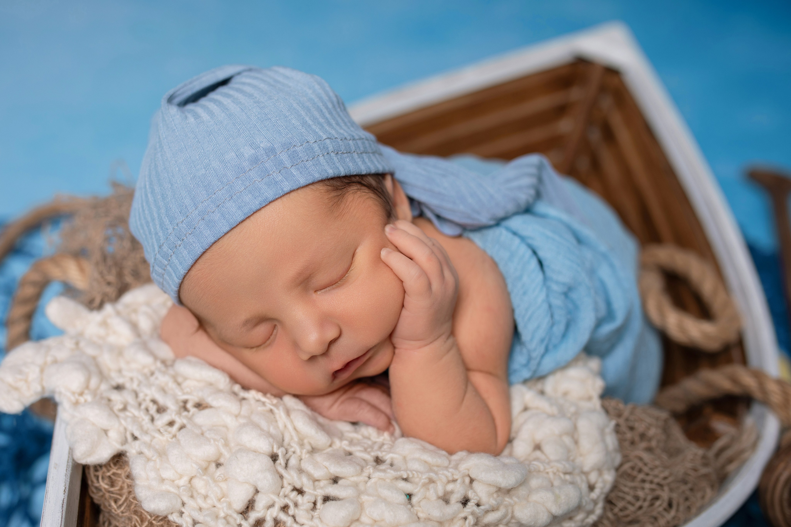 Фотограф новорождённых Псков