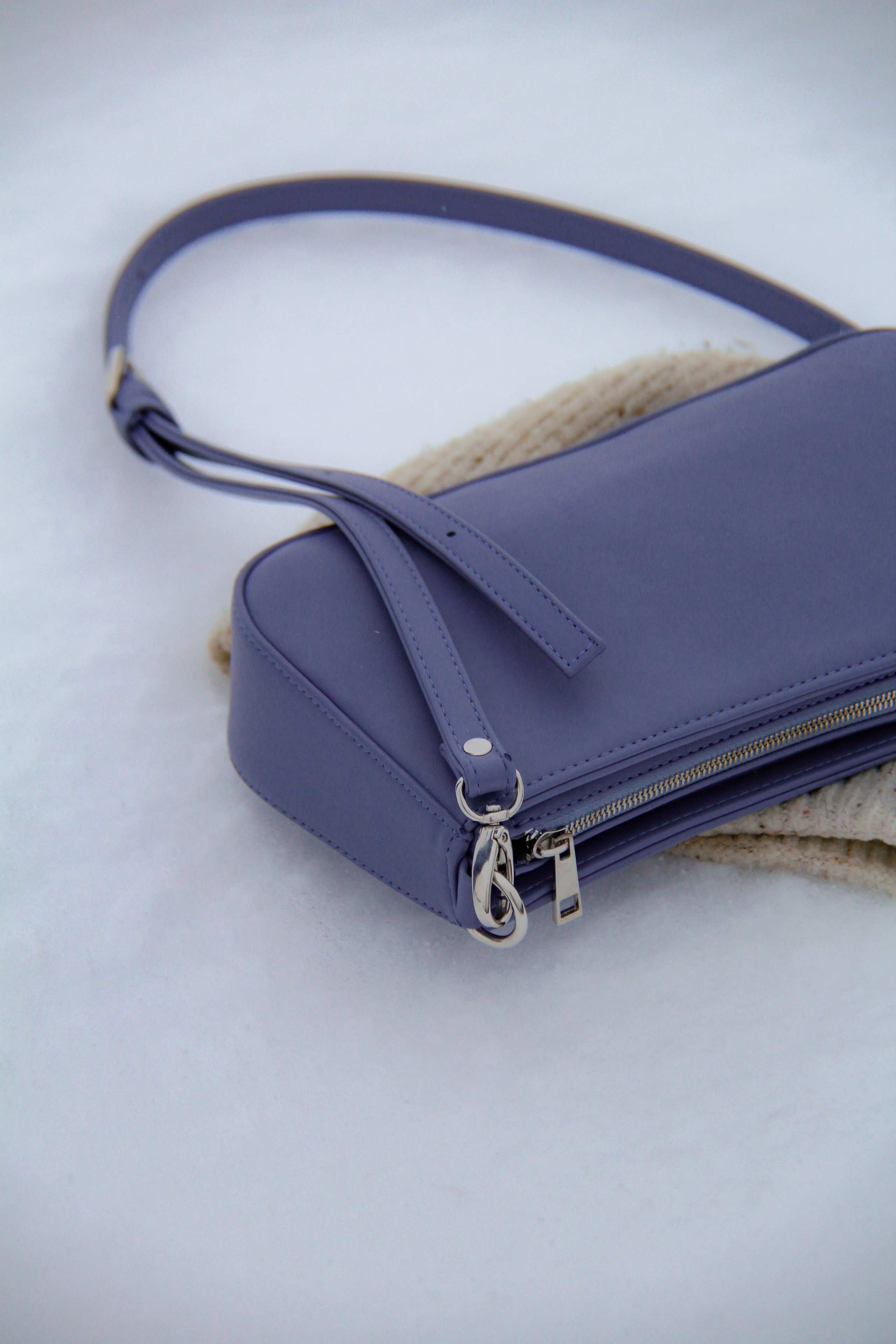 Зимние ветры дуют с озера. Натали. Janie valde |photographer & visual artist