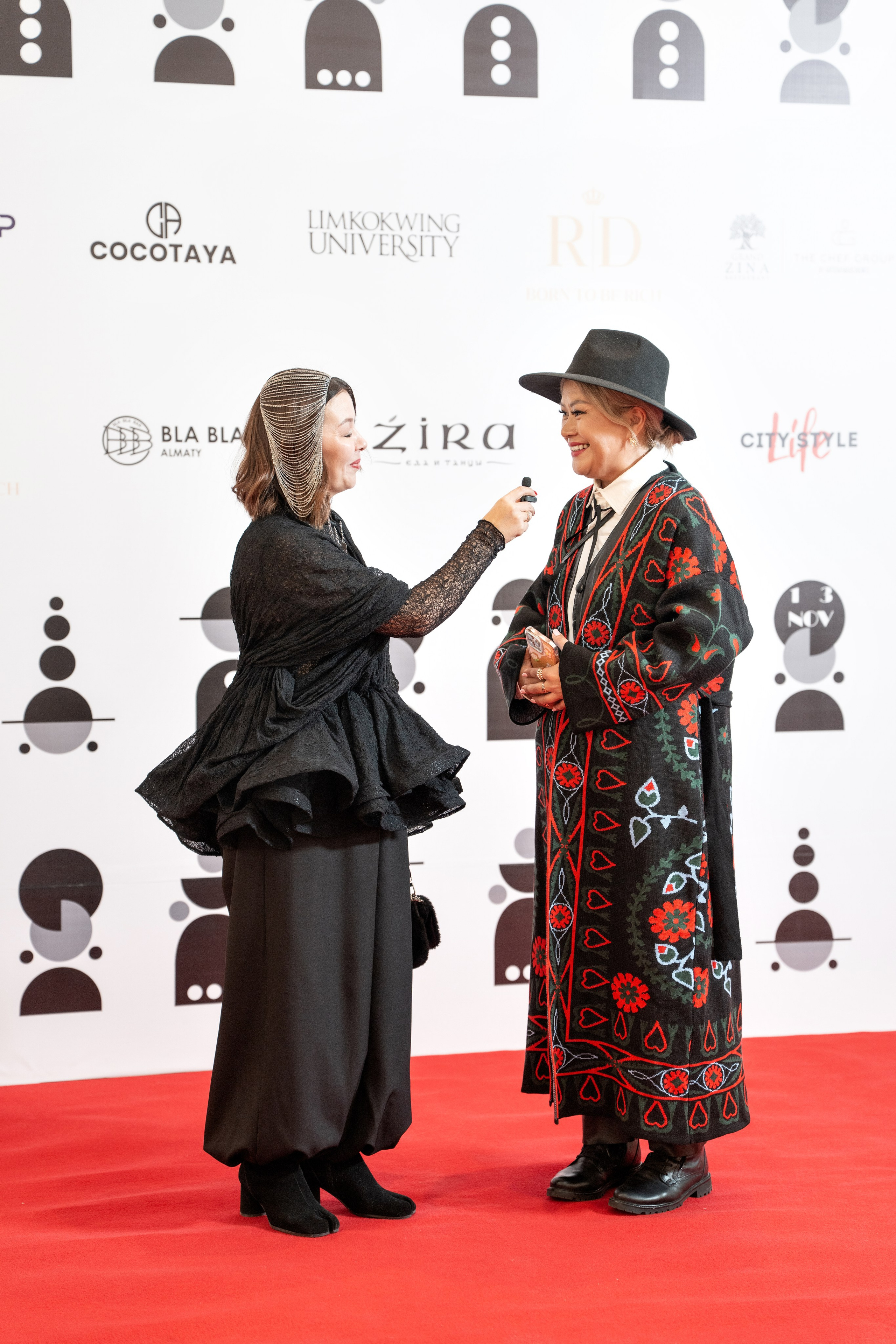 Backstage. Сайт Алматинского НЮ АРТ, будуар и фэшн фотографа Дениса Карпенко