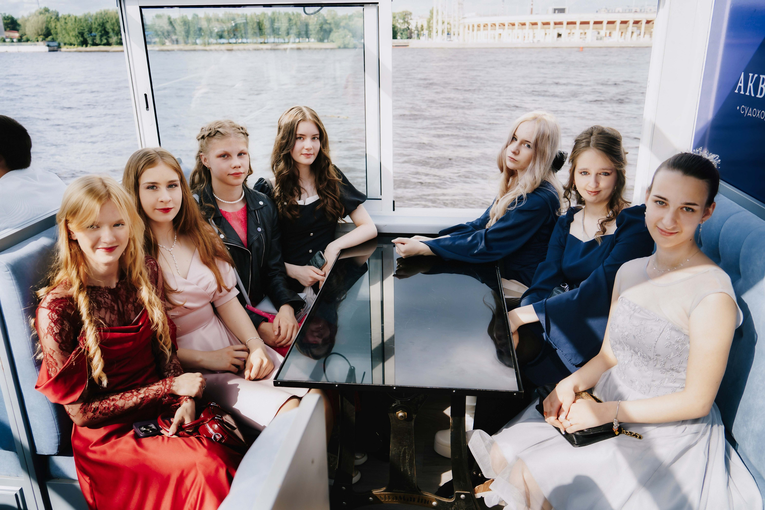 Выпускной 9В. Свадебный и семейный фотограф в Санкт-Петербурге Виктор Голубев