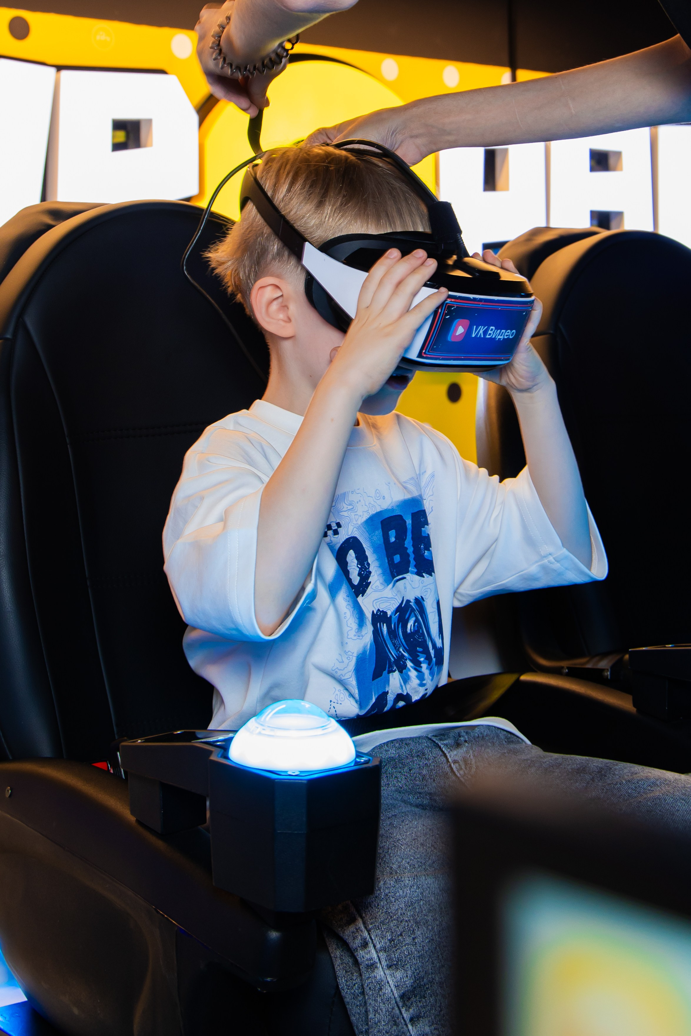 Андрей 25/03 VR A4. Виктория Литвинова репортажный фотограф Москва