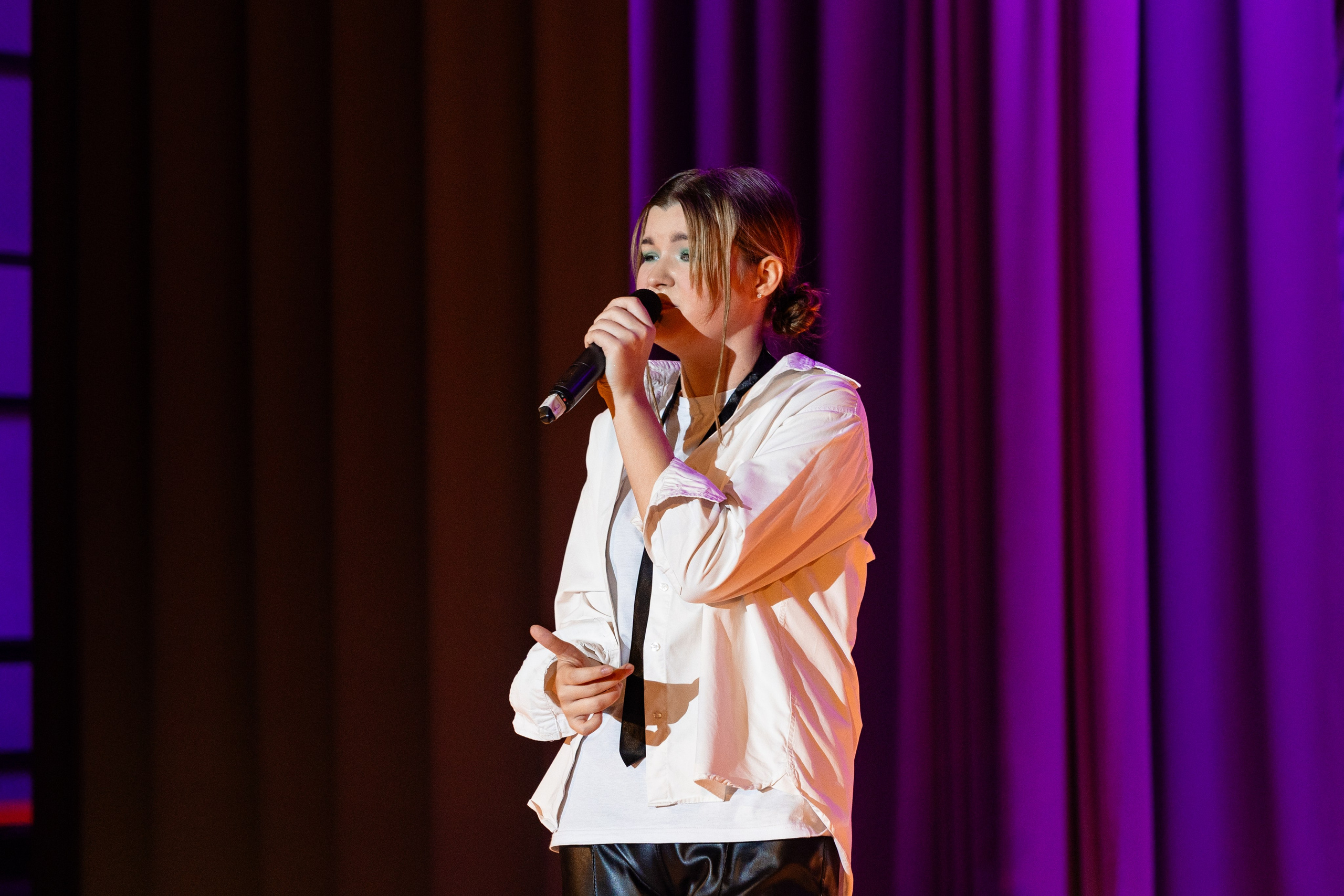 Концерт ДК Буривестник. Фотограф Никита Комаров