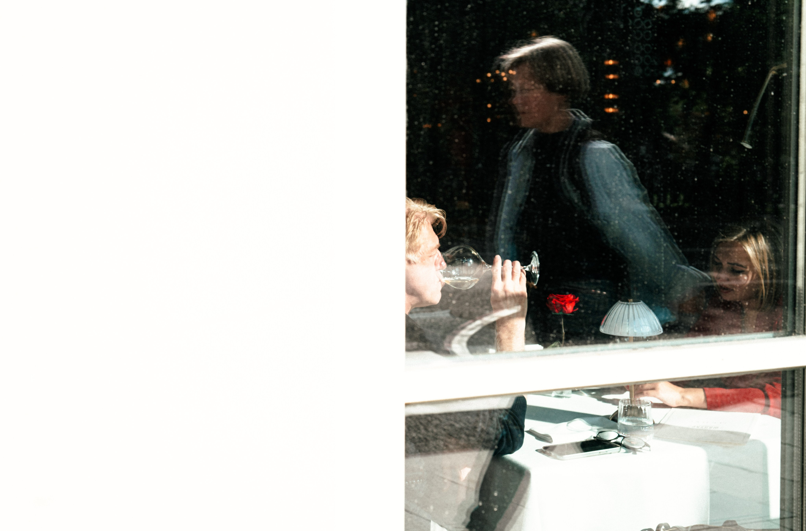 Street. Если ты на Земле — звони