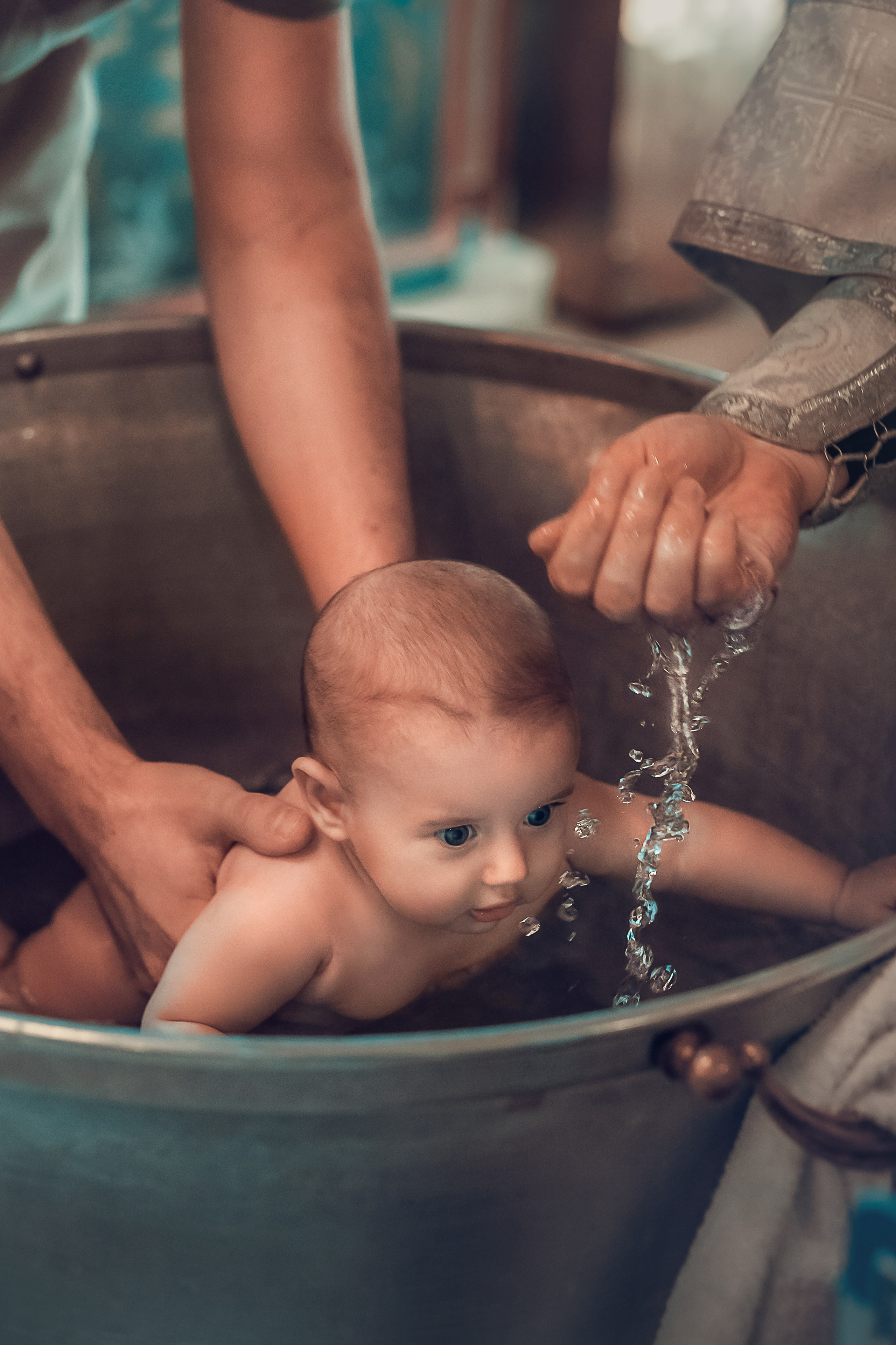 Церковь Покрова Пресвятой Богородицы в Братцеве. Фотограф Newborn и церковных Таинств