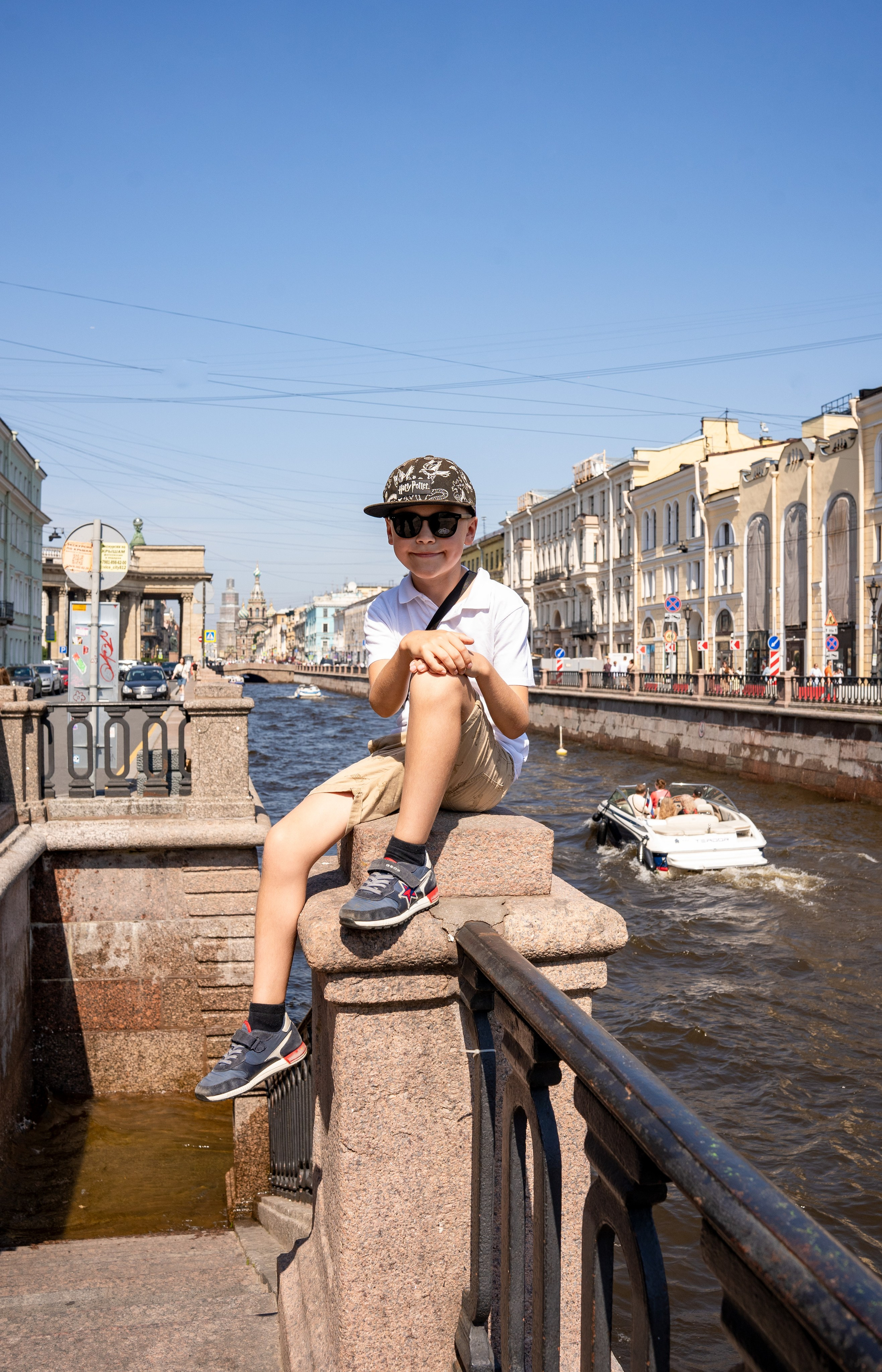 В полдень. Студийный и портретный фотограф в САНКТ-ПЕТЕРБУРГЕИрина Махаон