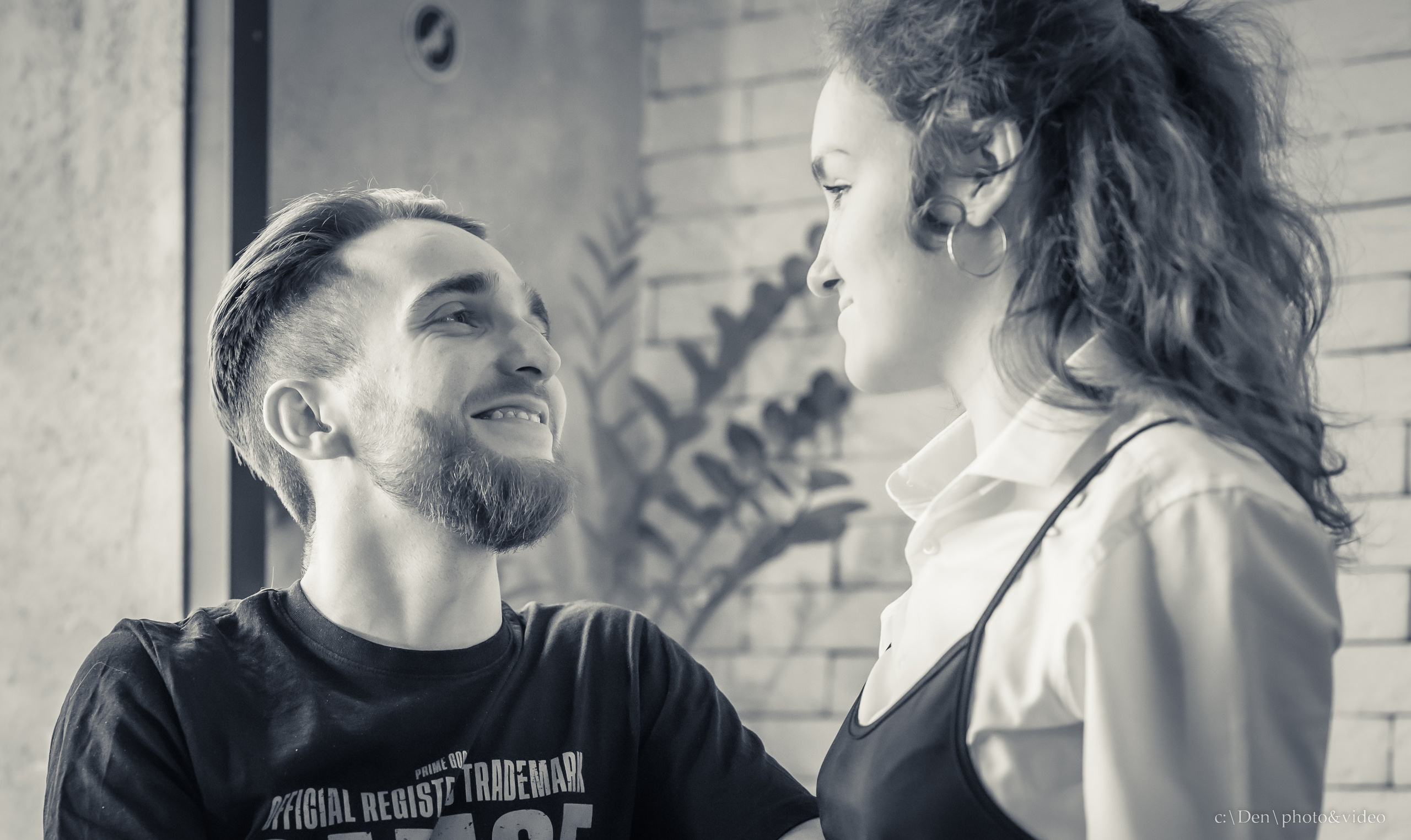 Инди фотограф и видеограф в Курске Денис Смирнов