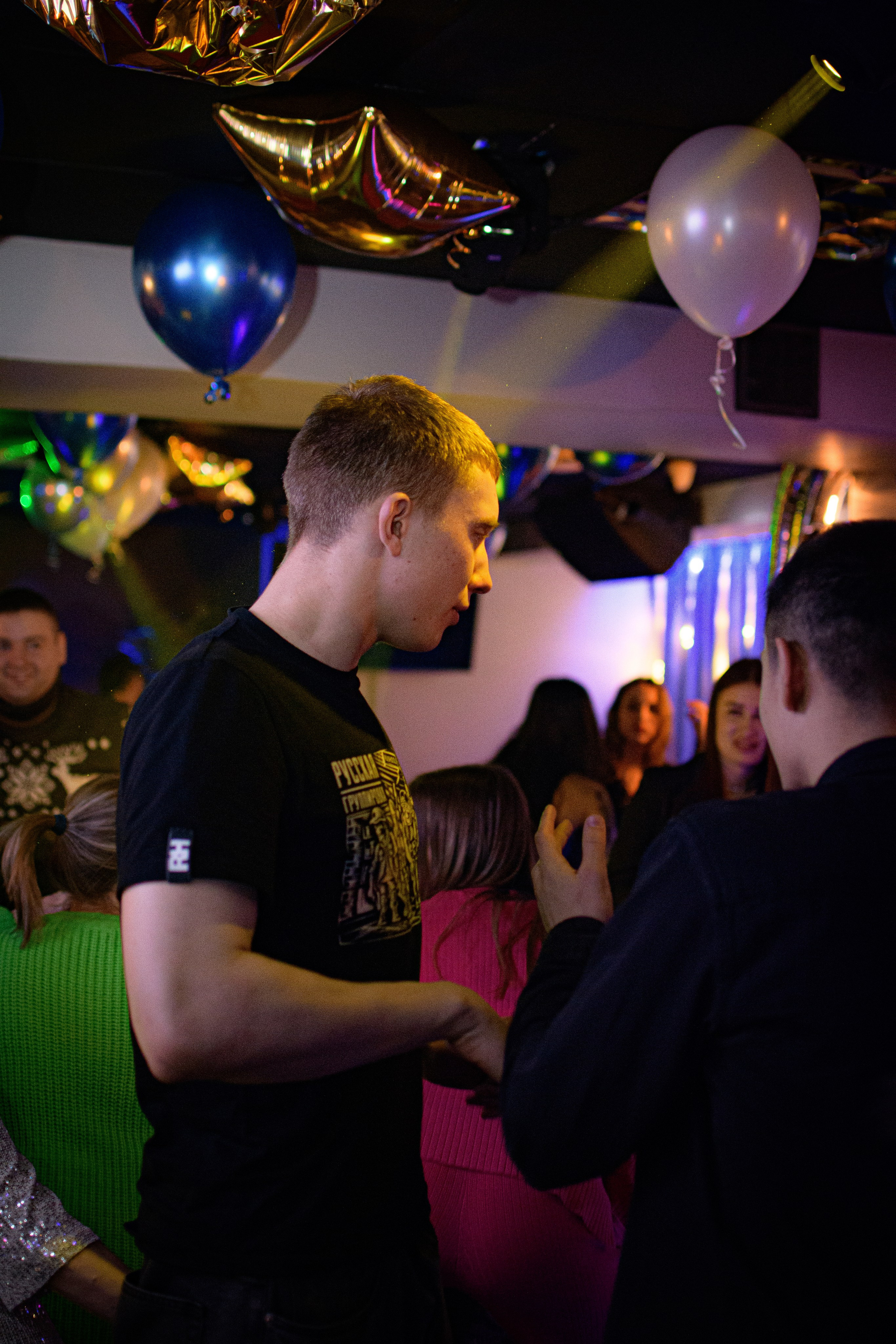 HOLLYWOOD / 6 YEARS. Photokarish