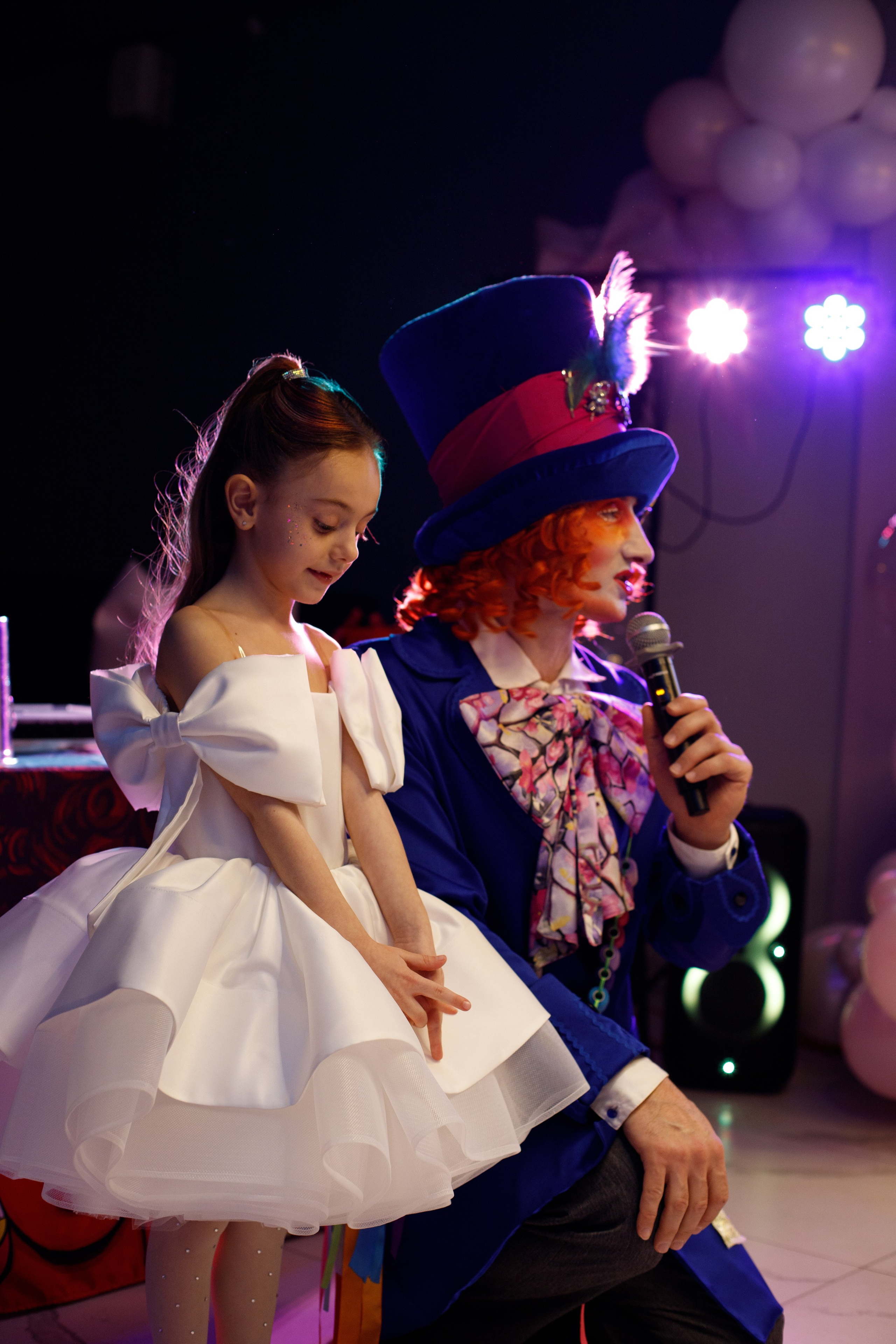 ASIA'S BIRTHDAY PARTY. Photokarish