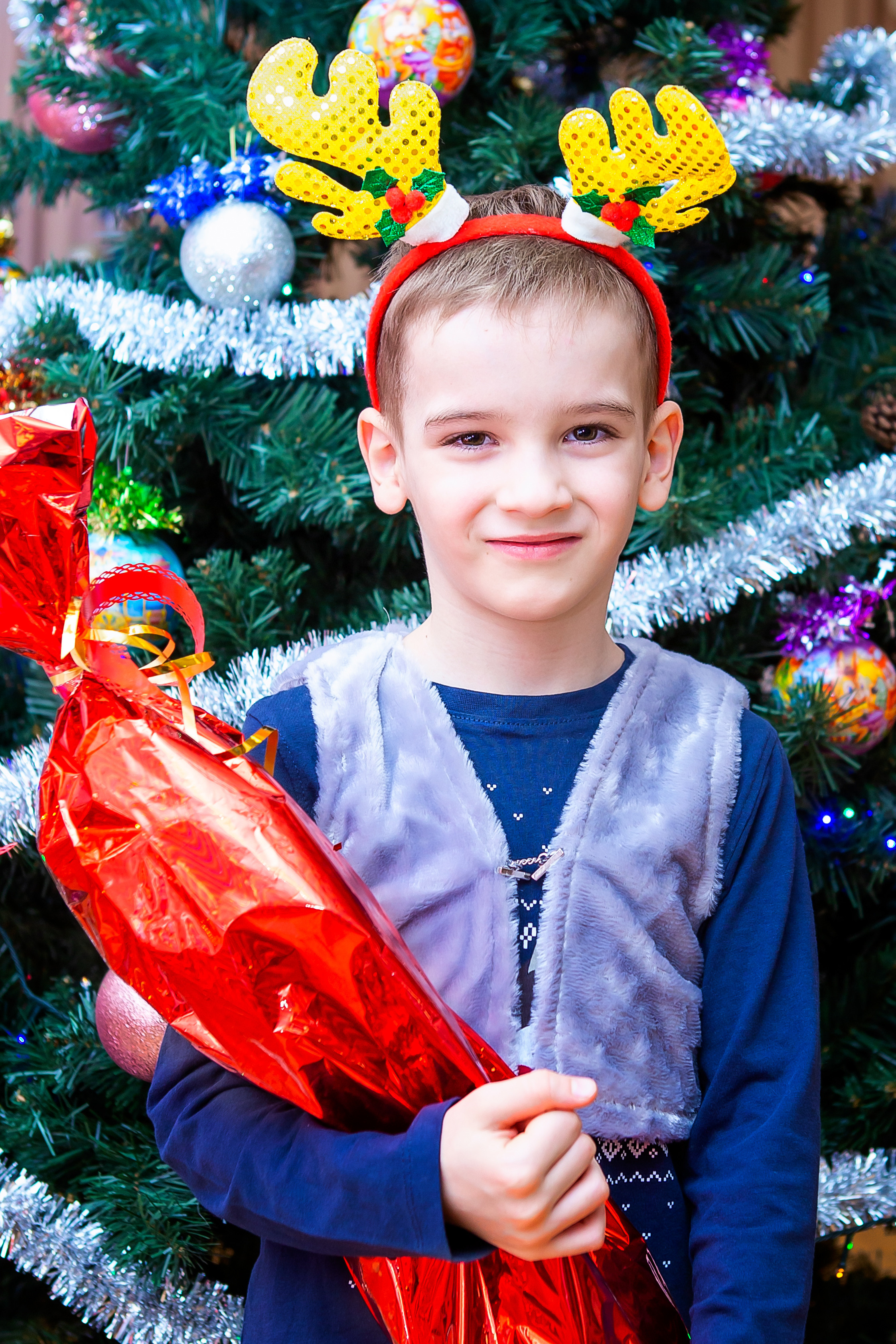 Новогодний утренник 2020. Выпускные альбомы для школ и детских садов