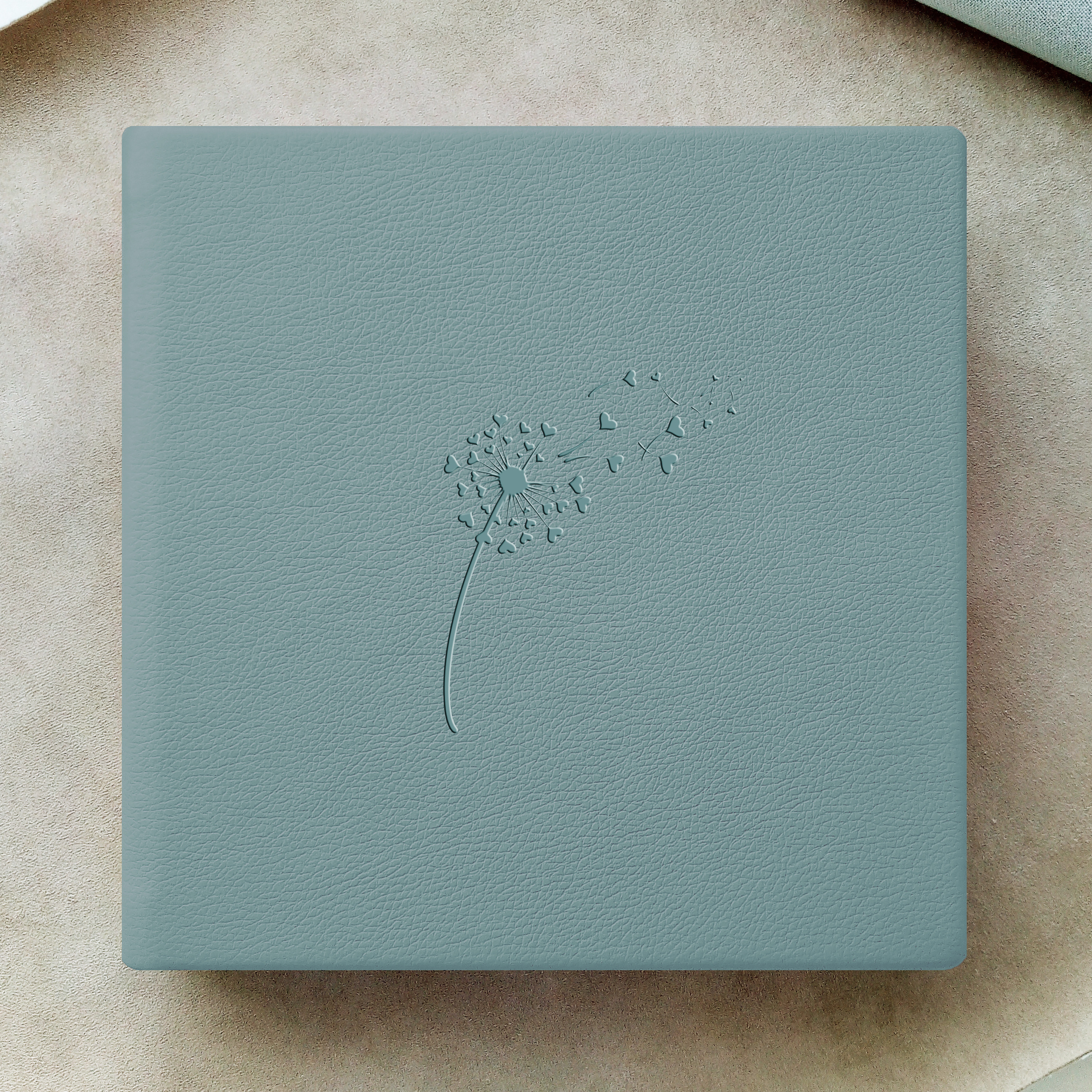 Варианты тиснения. Выпускные альбомы для школ и детских садов