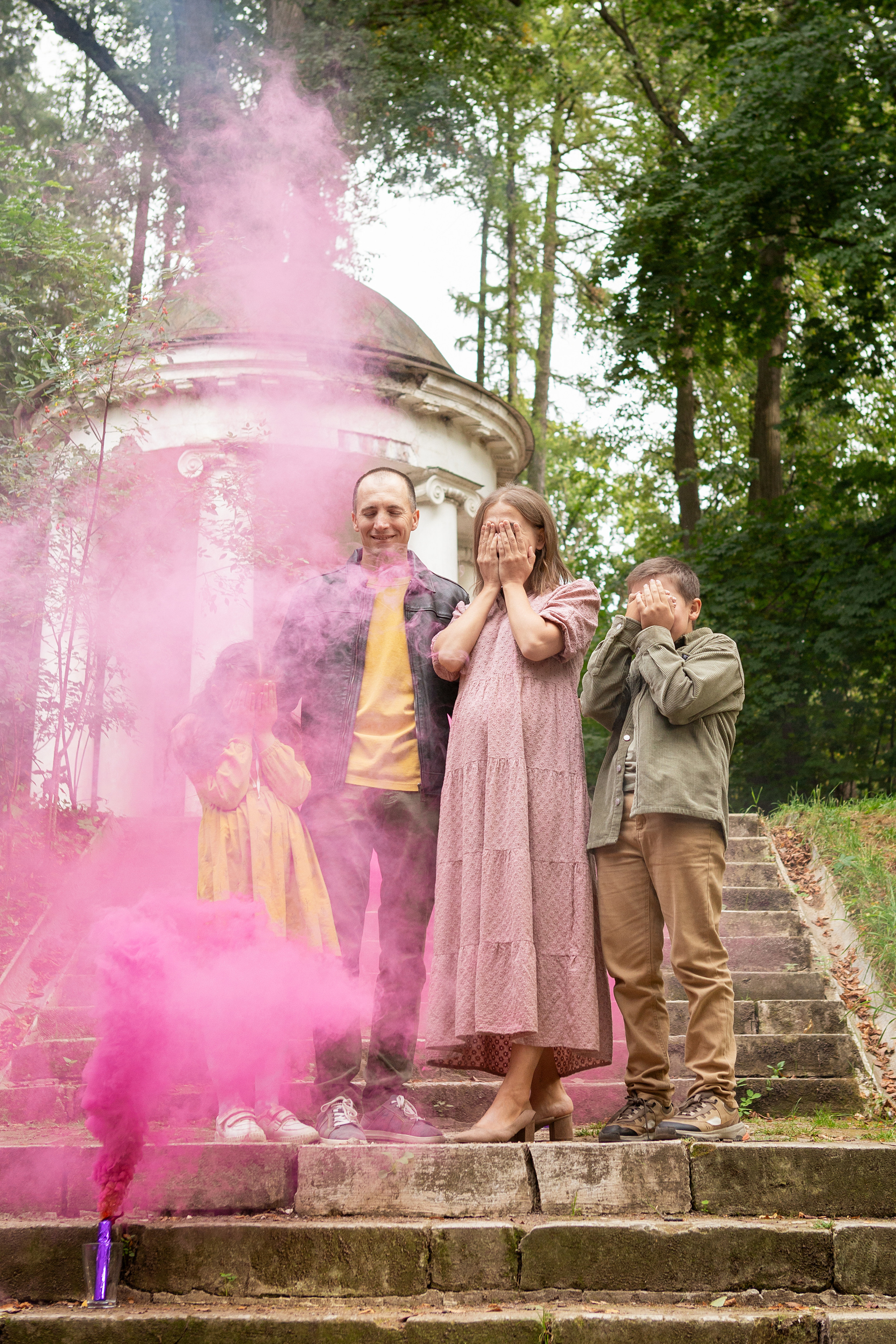 Семейная прогулка 11.09.2022. Выпускные альбомы для школ и детских садов