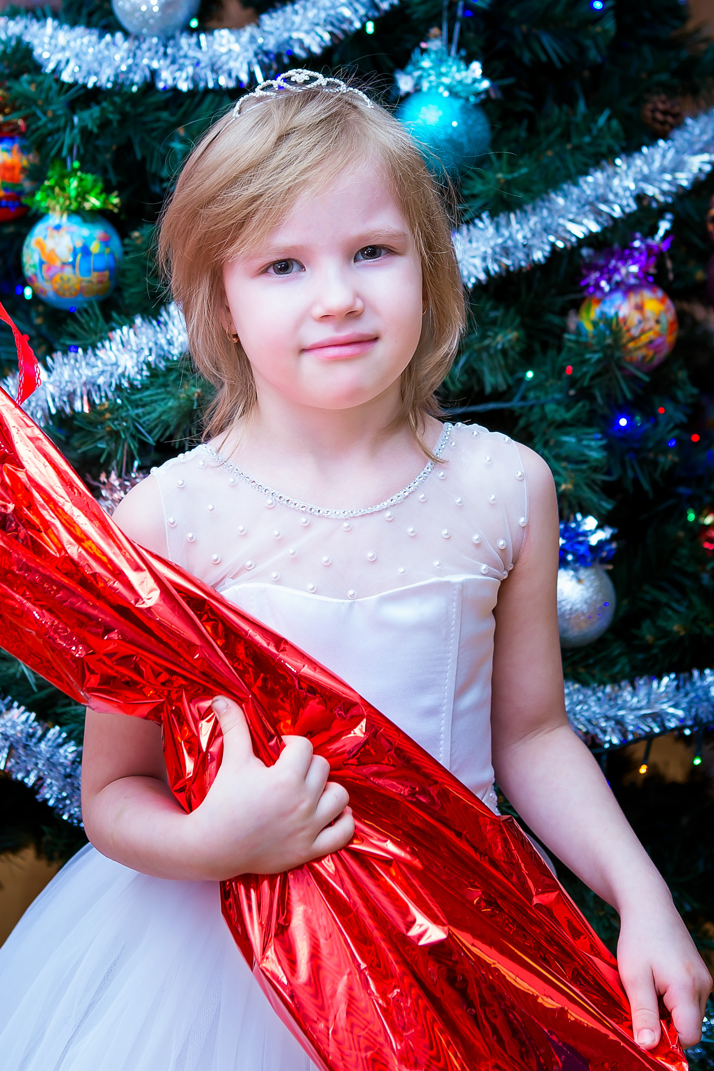 Новогодний утренник 2020. Выпускные альбомы для школ и детских садов