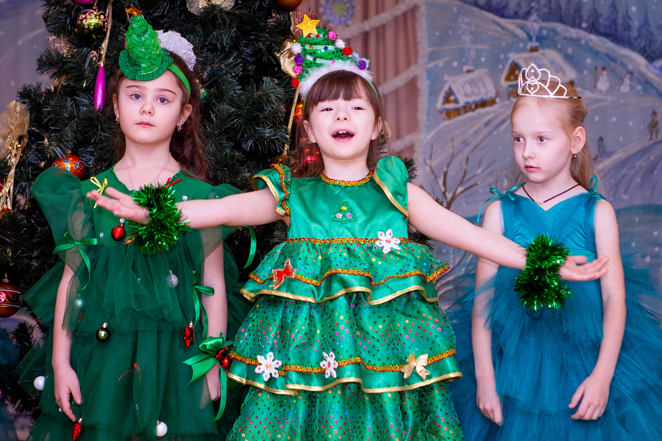 Новогодний утренник 2021 г. Выпускные альбомы для школ и детских садов