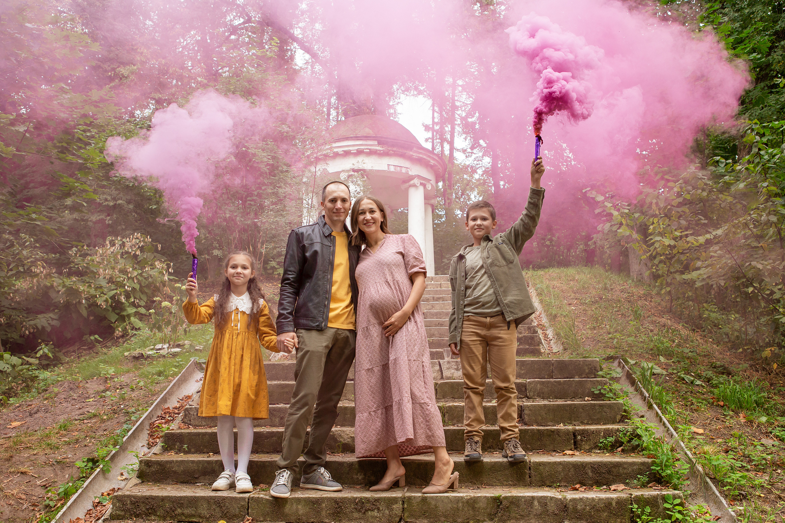 Семейная прогулка 11.09.2022. Выпускные альбомы для школ и детских садов