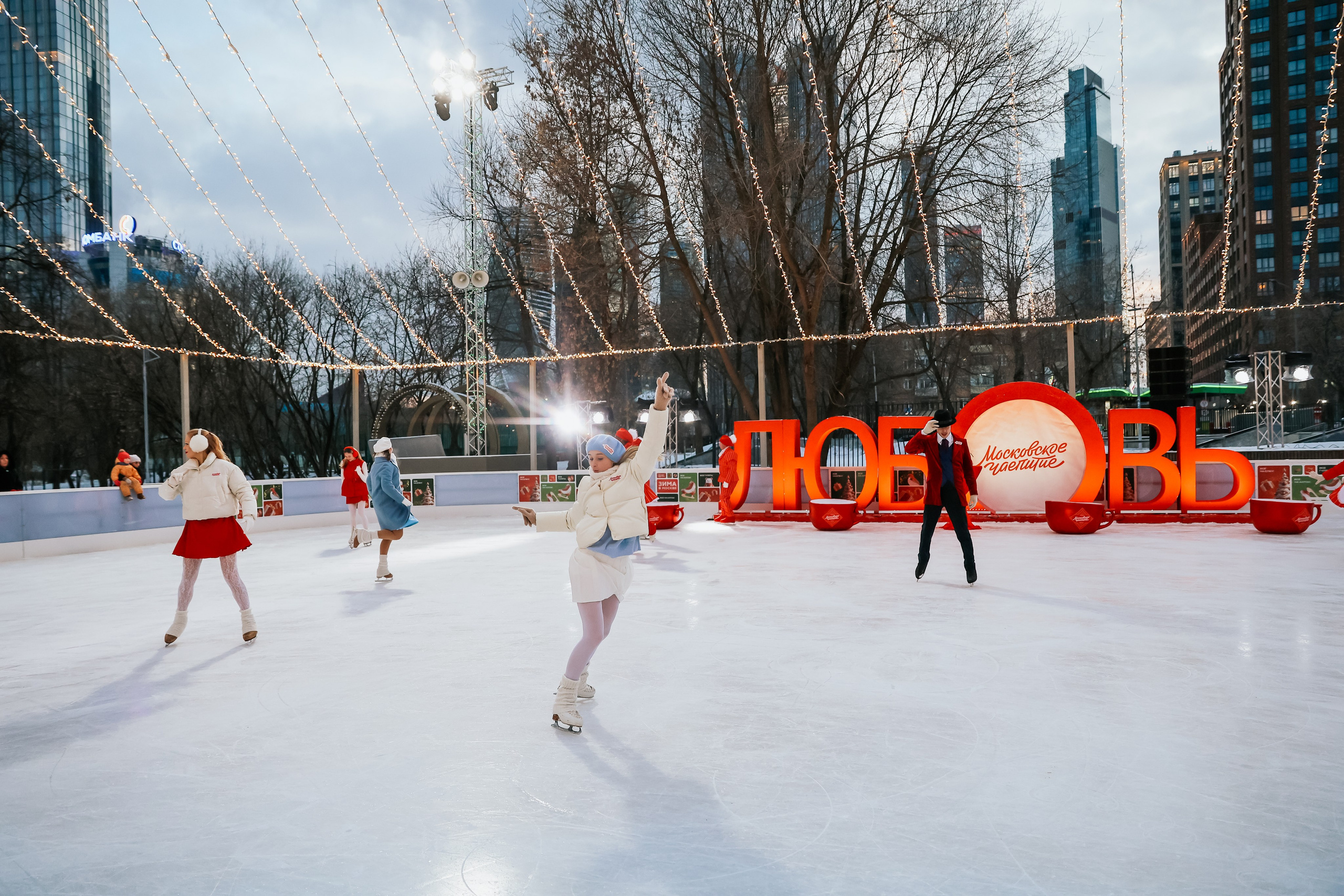 Ледовое шоу Сити каток Московское Чаепитие. Фотограф и видеограф Анна Домашенко