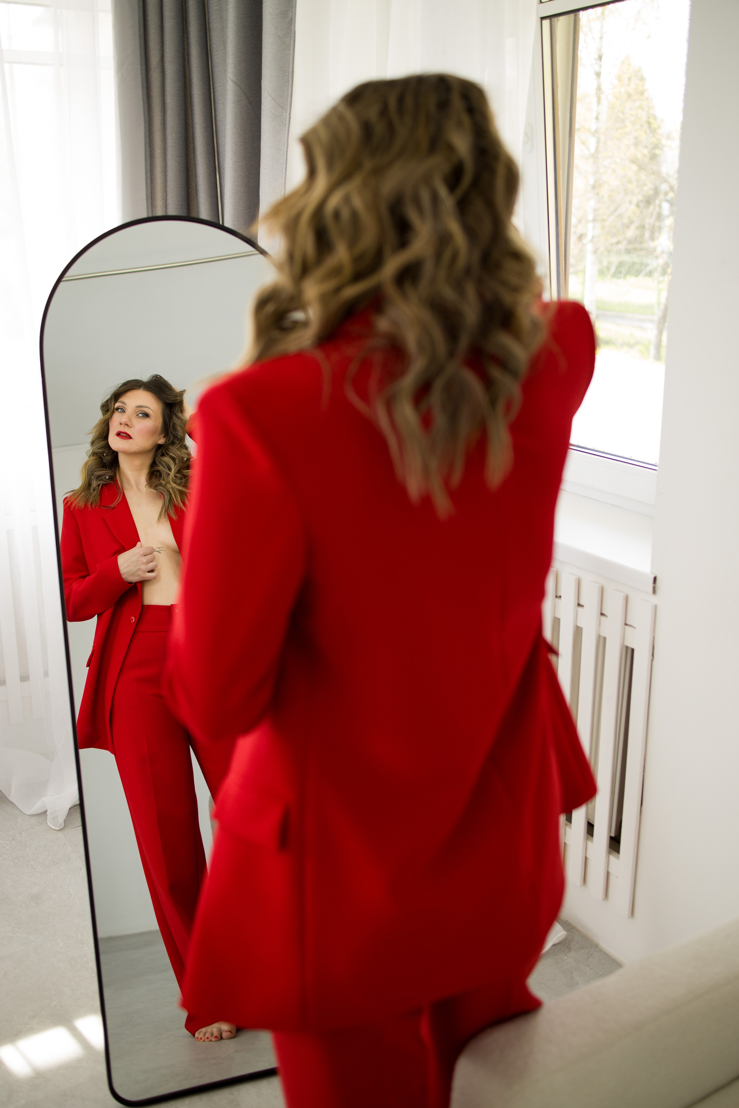 Lady in red. Художественная фотография