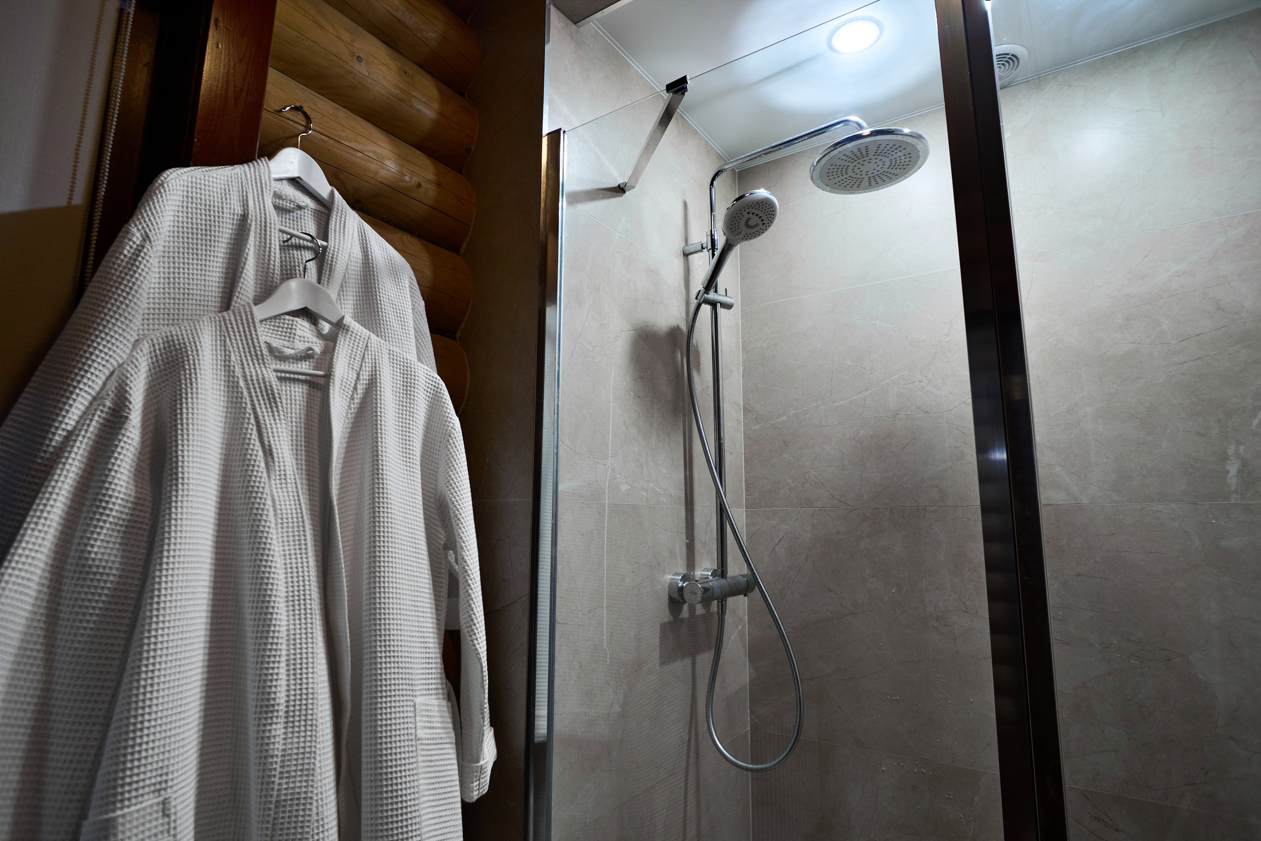 Недвижимость. Свадебный фотограф и видеооператор Андрей Любовинин