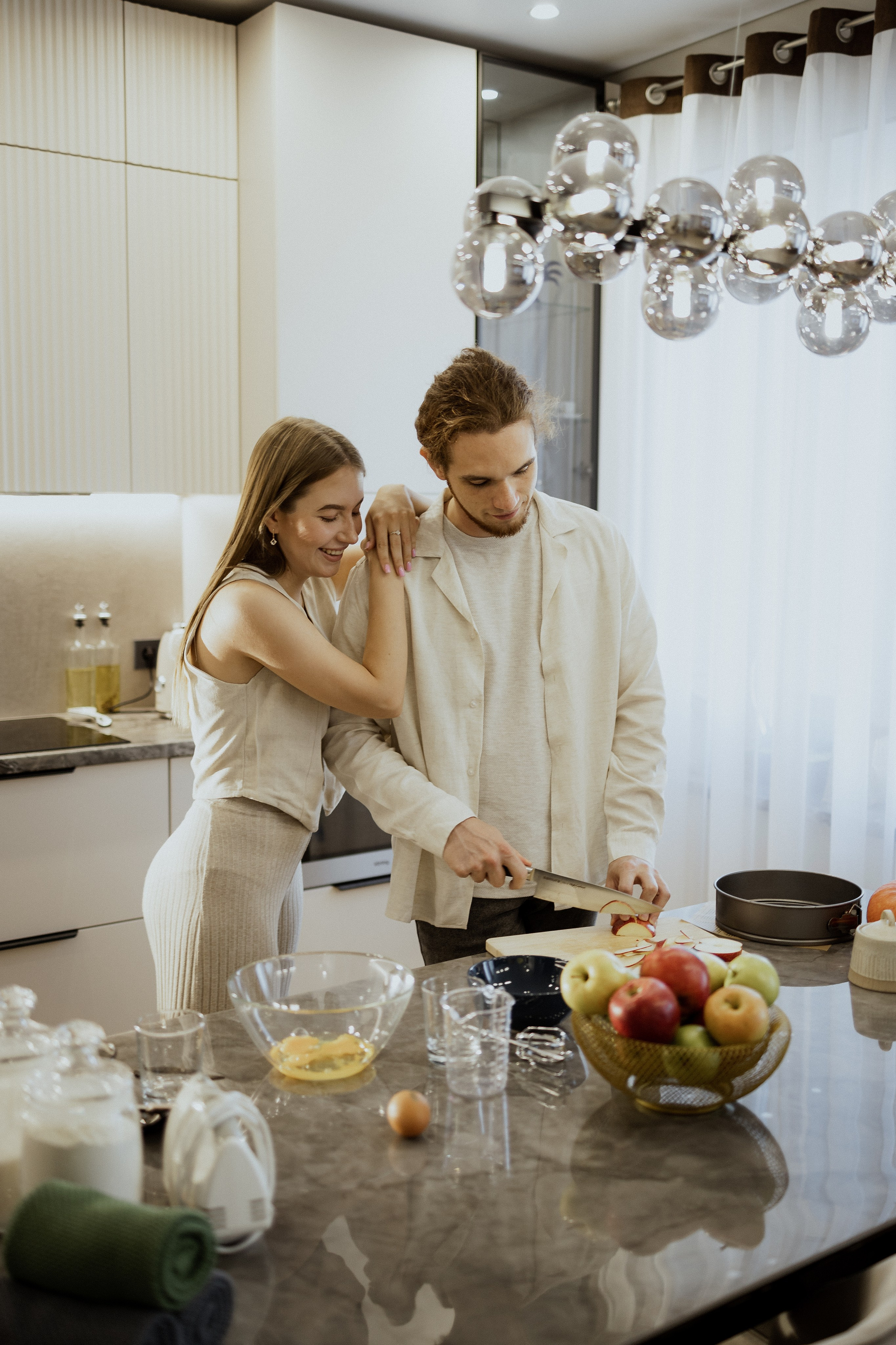 Юлия и Владимир | LoveStory. Фотограф Челябинск Эвелина Ганага, съемка для бизнеса и маркетплейсов