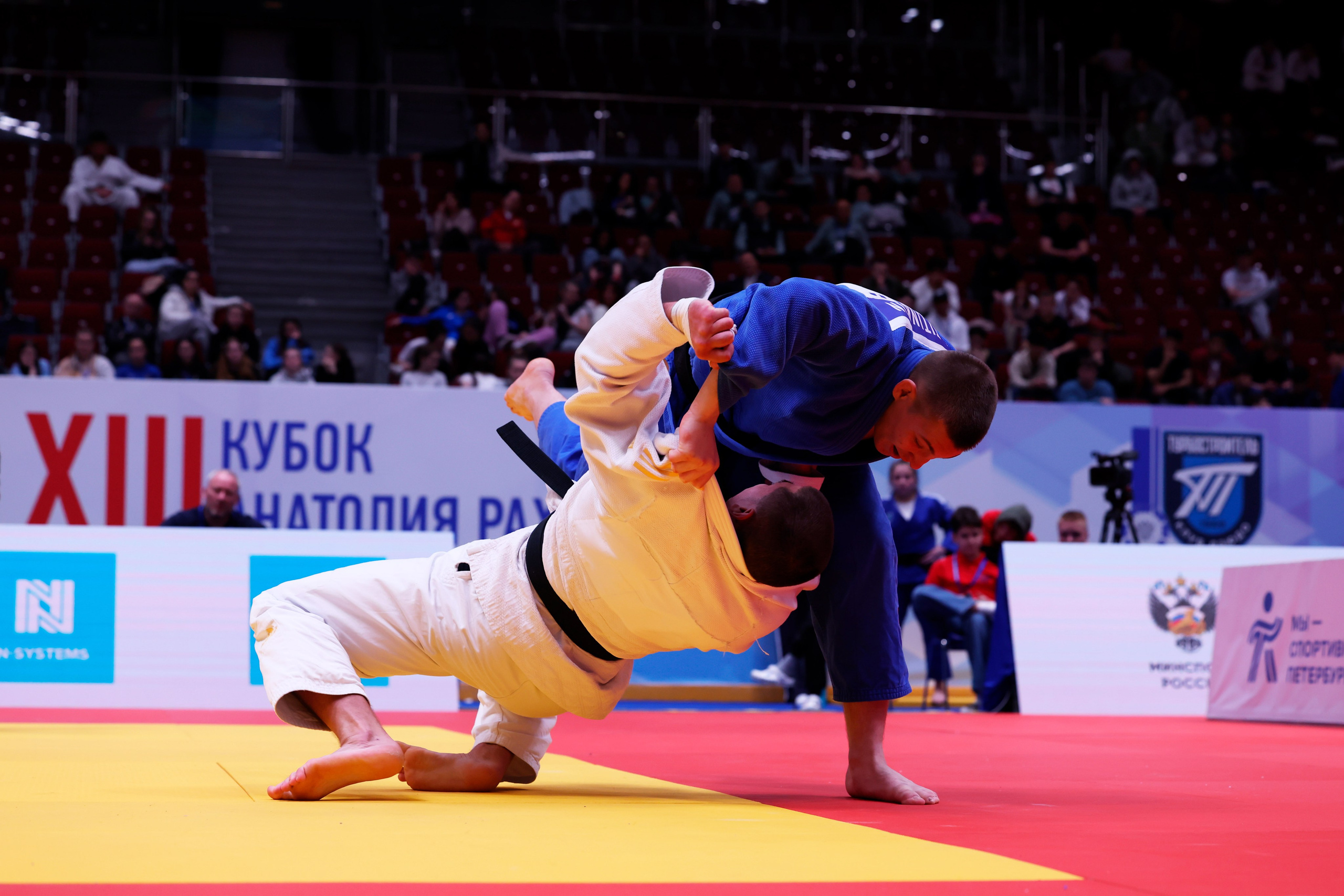 Кубок Анатолия Рахлина 2025 17-18.05.2025. Спортивный и репортажный фотограф Антон Тереханов