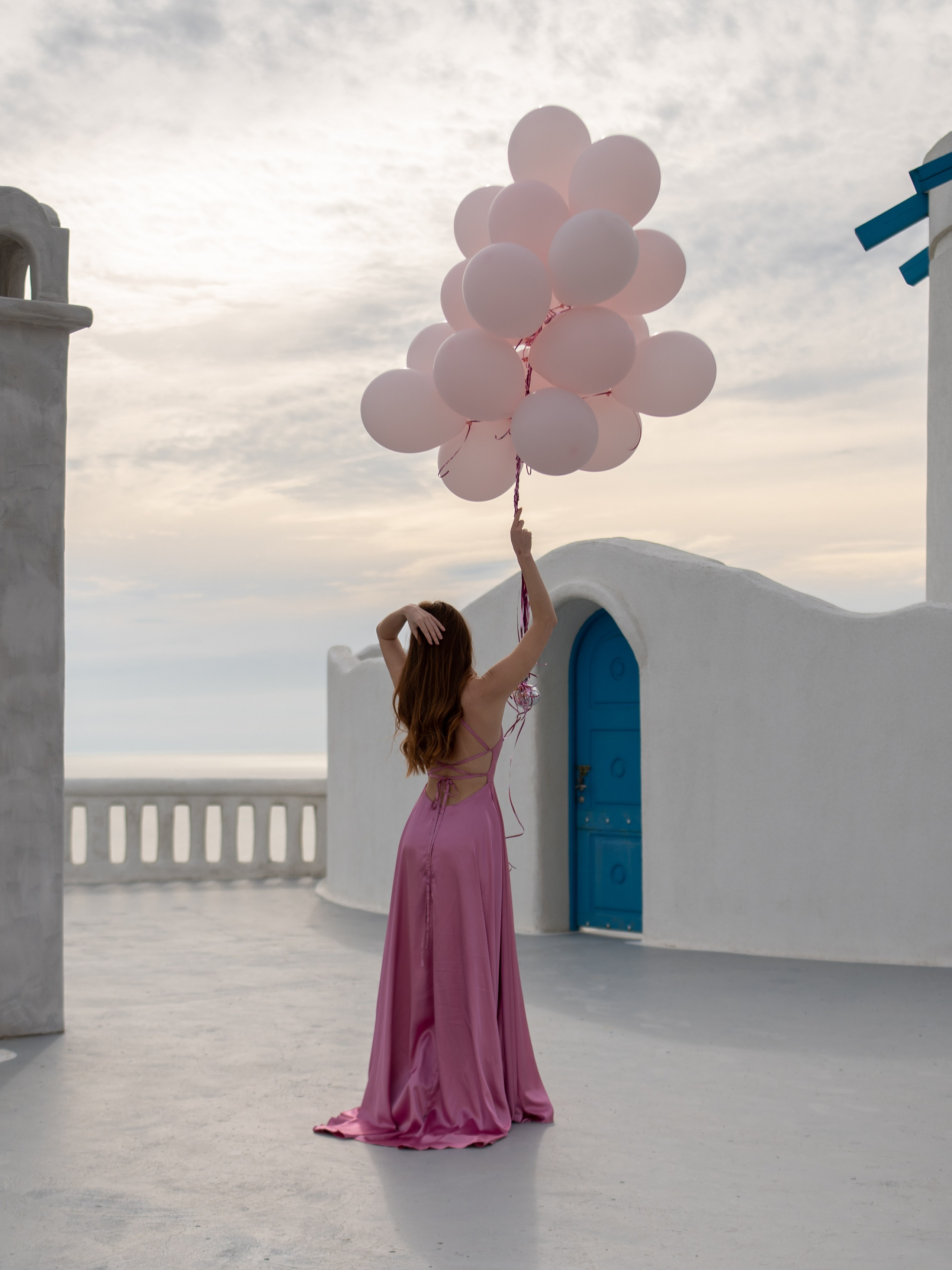 Фотограф для фотосессии на Санторини (мыс Сарыч)