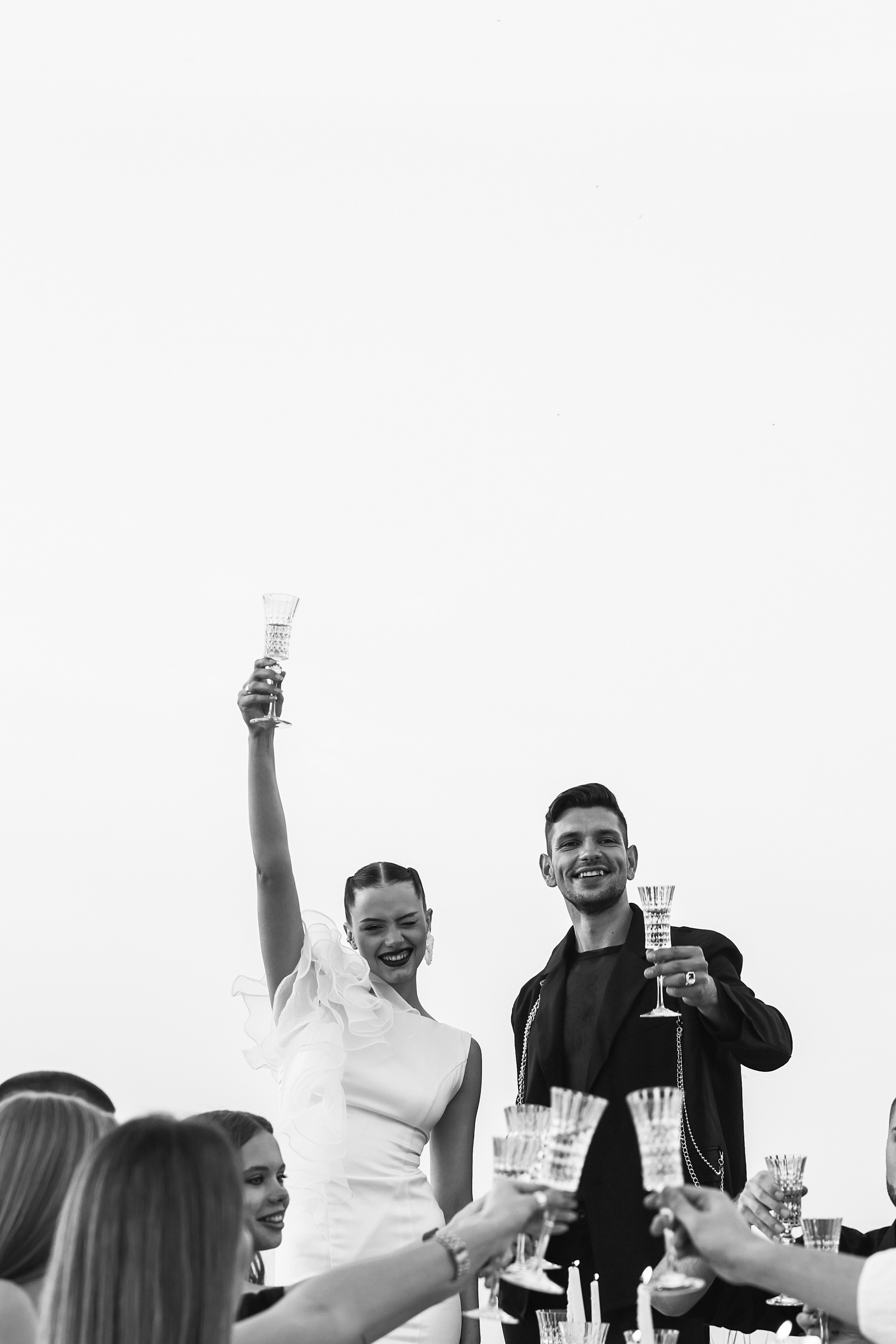 Камерная свадьба на берегу моря. Свадебный фотограф