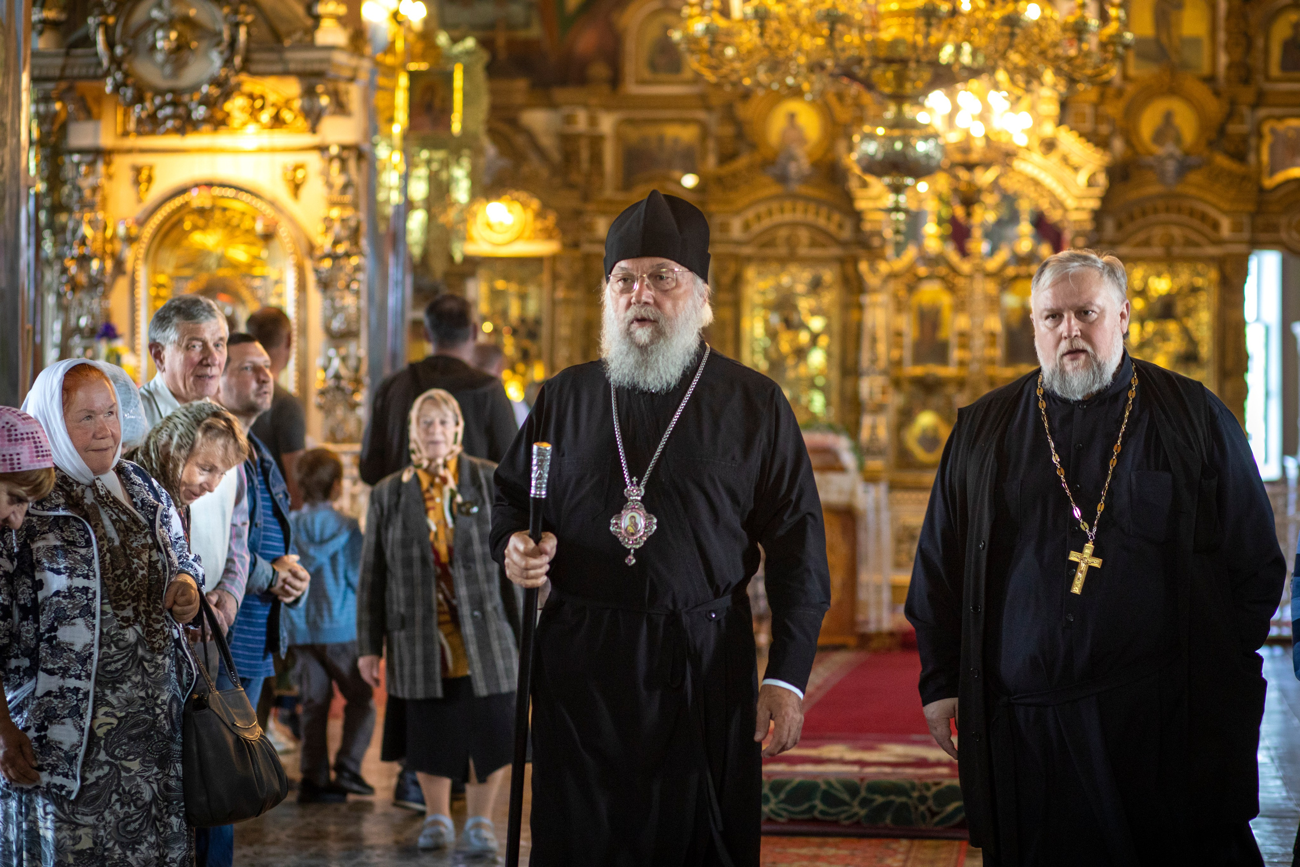 Служба епископа Александровского и Юрьев-Польского Иннокентия. Арт- фотограф Москва