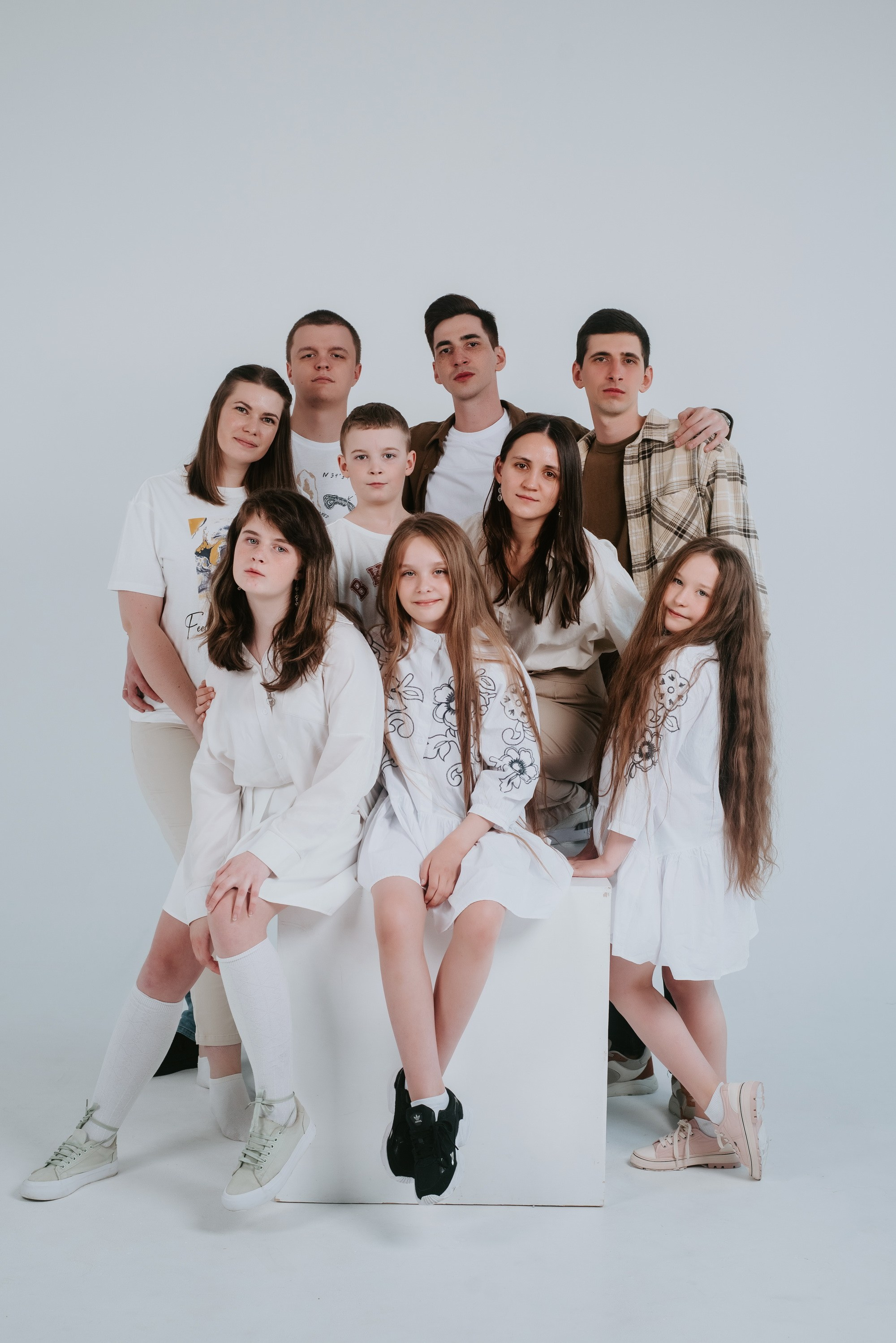 Большая семейная фотосессия. Фотограф Ярмишко Дарья. Выпускные фотокниги