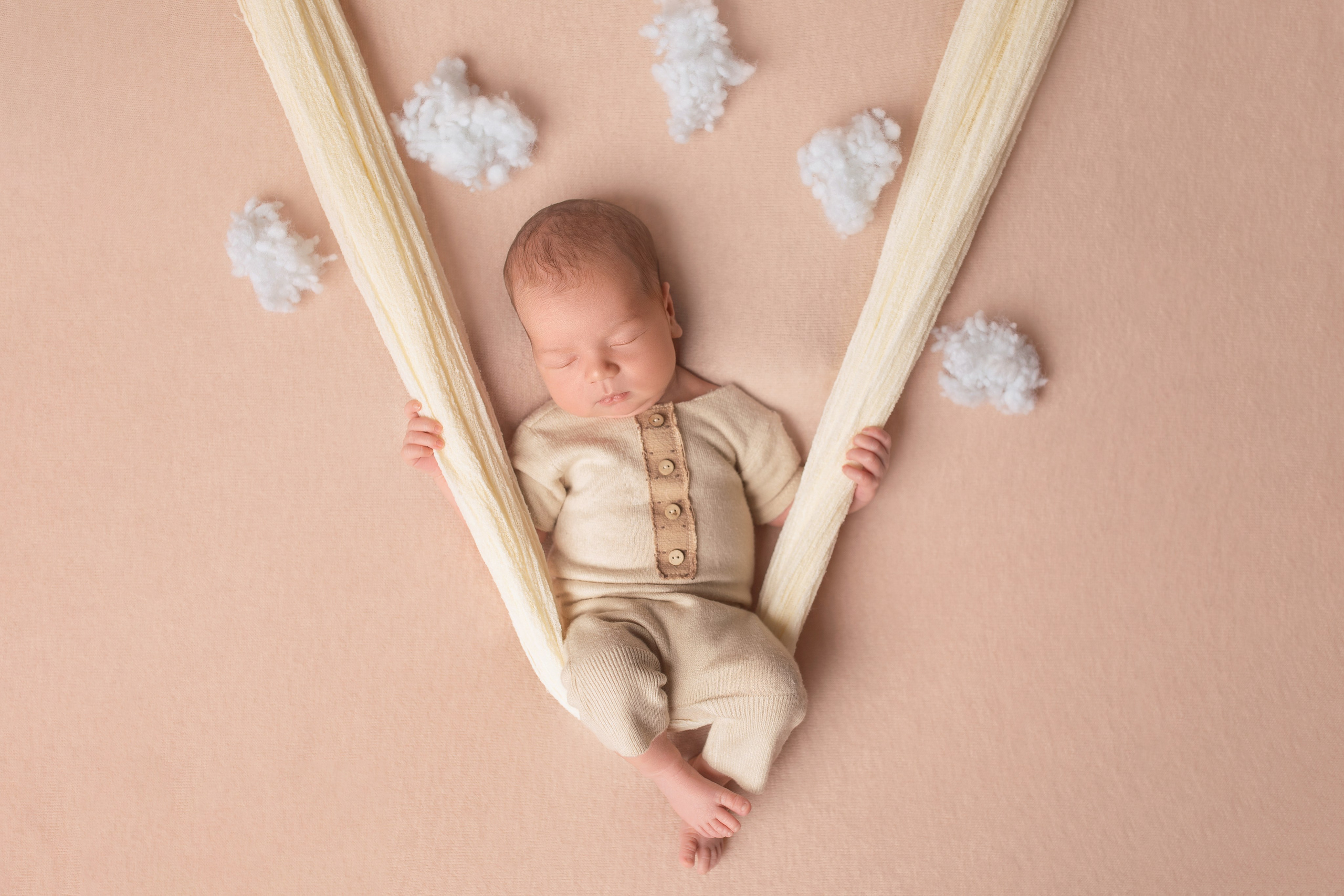 Фотосъемка младенцев Хабаровск, фотосессия новорожденных Хабаровск, фотосессия newborn Хабаровск, Лучший ньборн фотограф в Хабаровске, первый ньборн фотограф в Хабаровске, Лучший ньберн фотограф в Хабаровске. Лучший newborn фотограф в Хабаровске, ньберн фотограф в Хабаровске