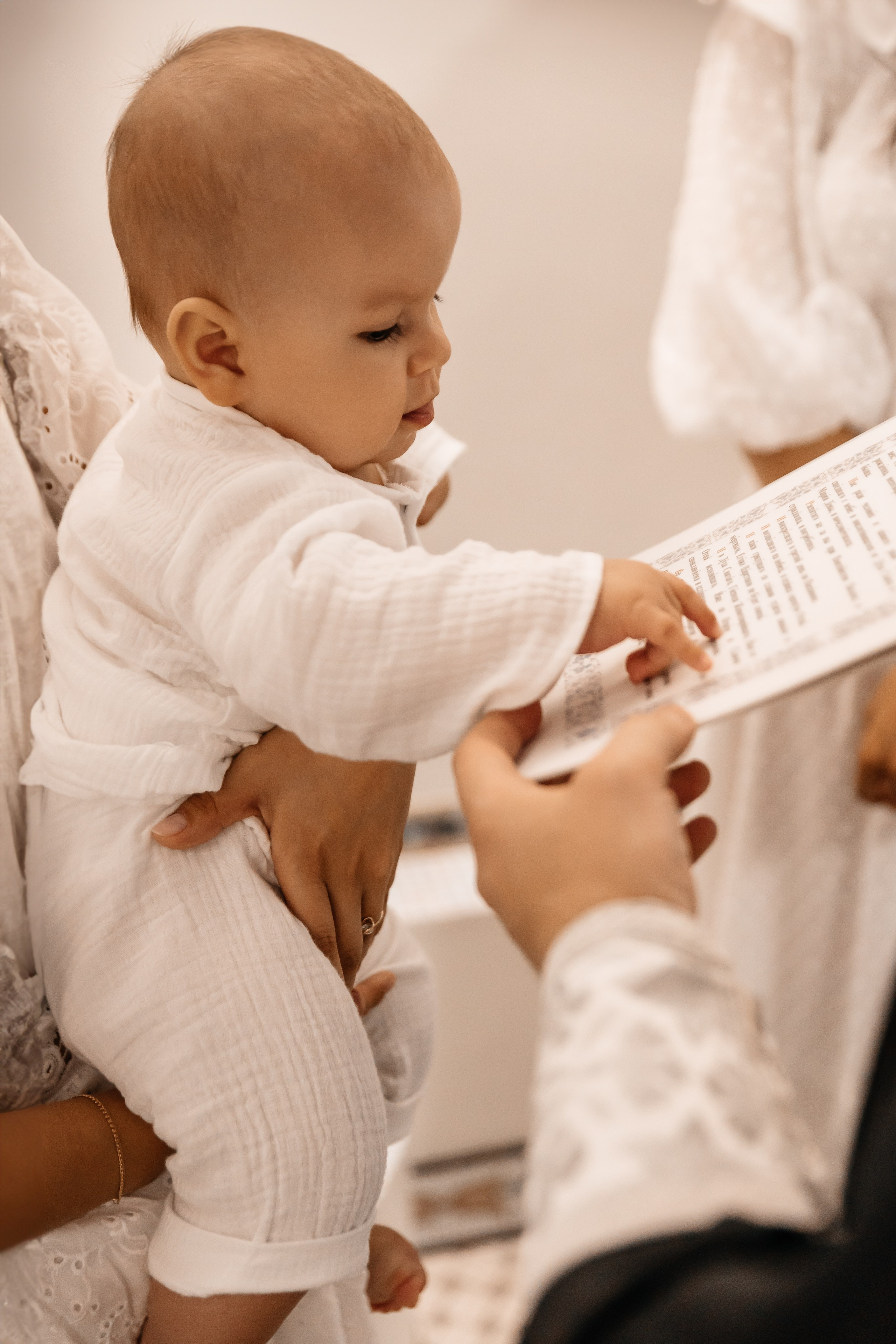 Крещение Амира. Семейный фотограф Минск Усова Ольга