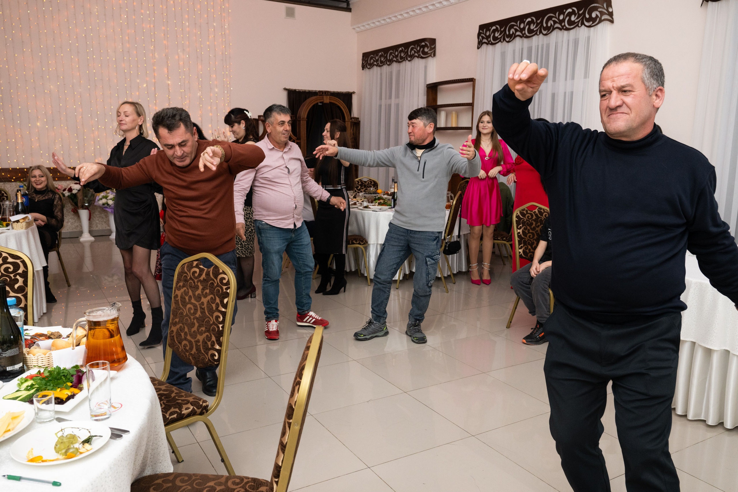 Юбилеи и Корпоративы. Студийный и свадебный фотограф и видеограф в Севастополе — Юлия Макаренко