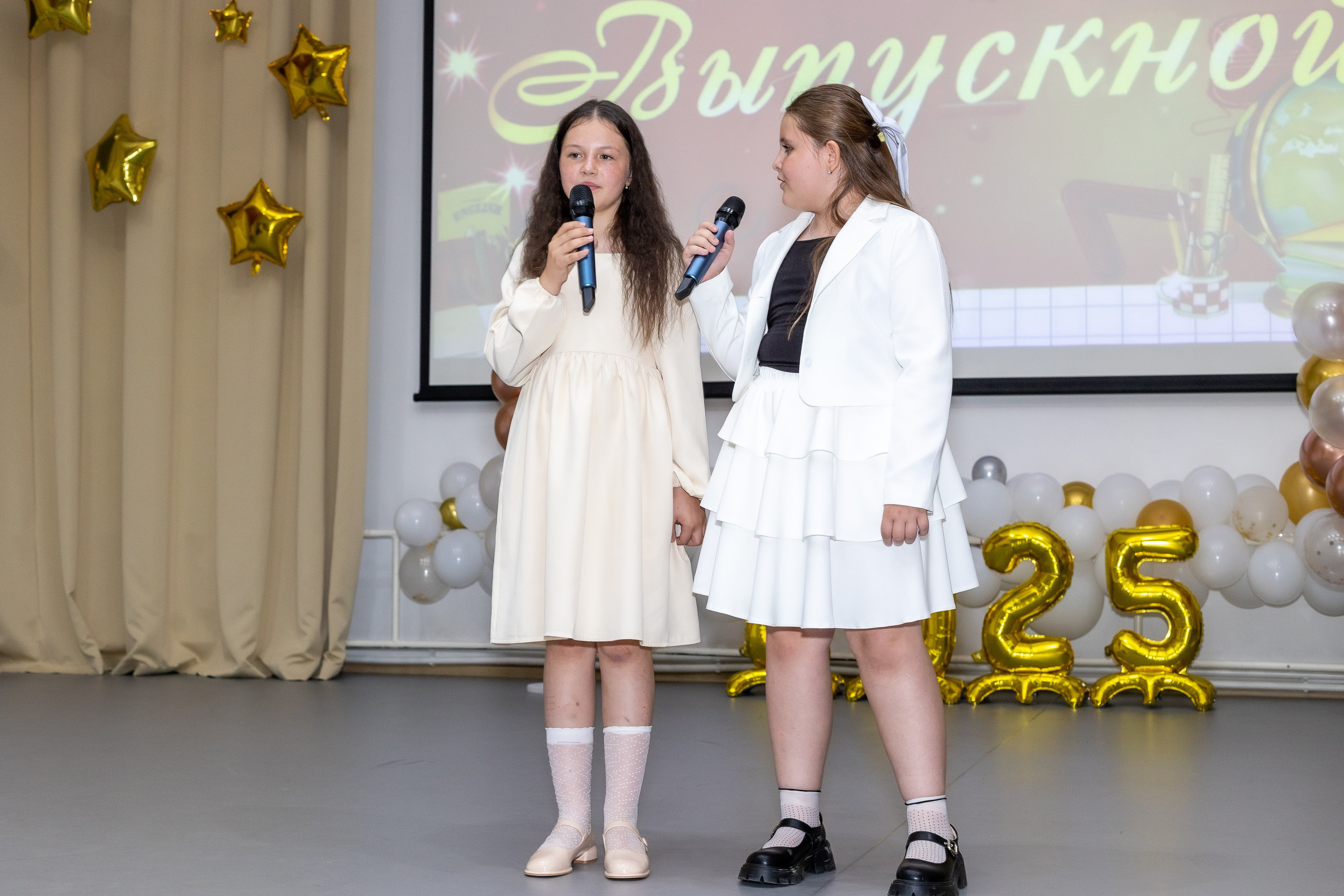 Вручение аттестата 2025. Выпускные альбомы Майкоп, Краснодар Елена Золотарева